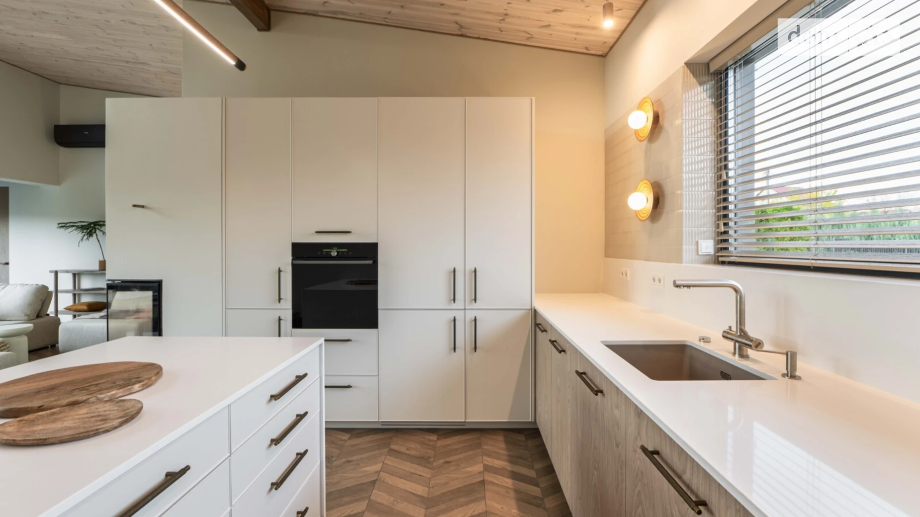 Продается одноэтажный дом 130 кв. м с баней/сауной, цена: 400000 € - фото 4