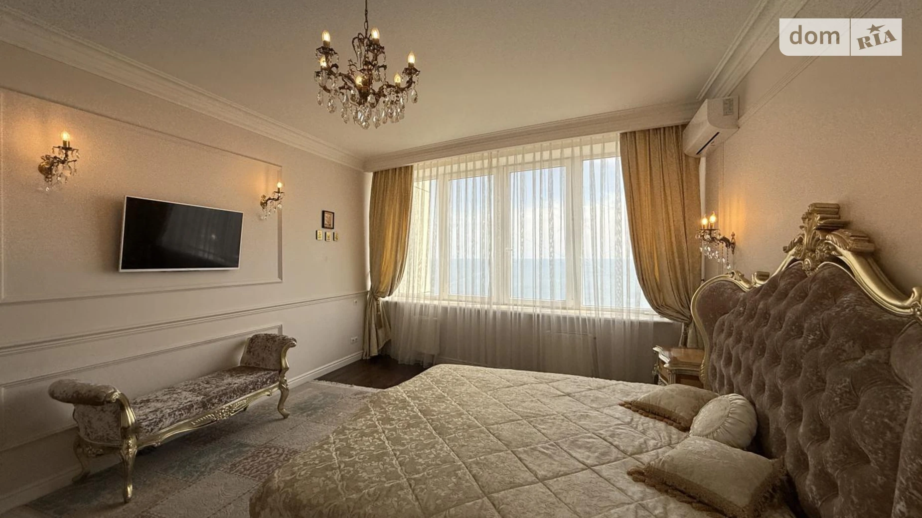 Продается 4-комнатная квартира 142 кв. м в Одессе, ул. Литературная, 12А корпус 1 - фото 5