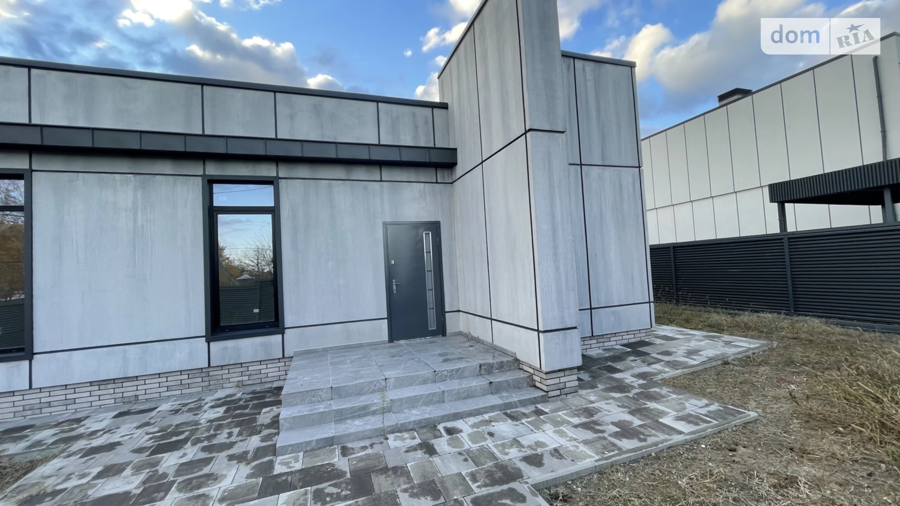 Продається одноповерховий будинок 135 кв. м з каміном, цена: 185000 $ - фото 3