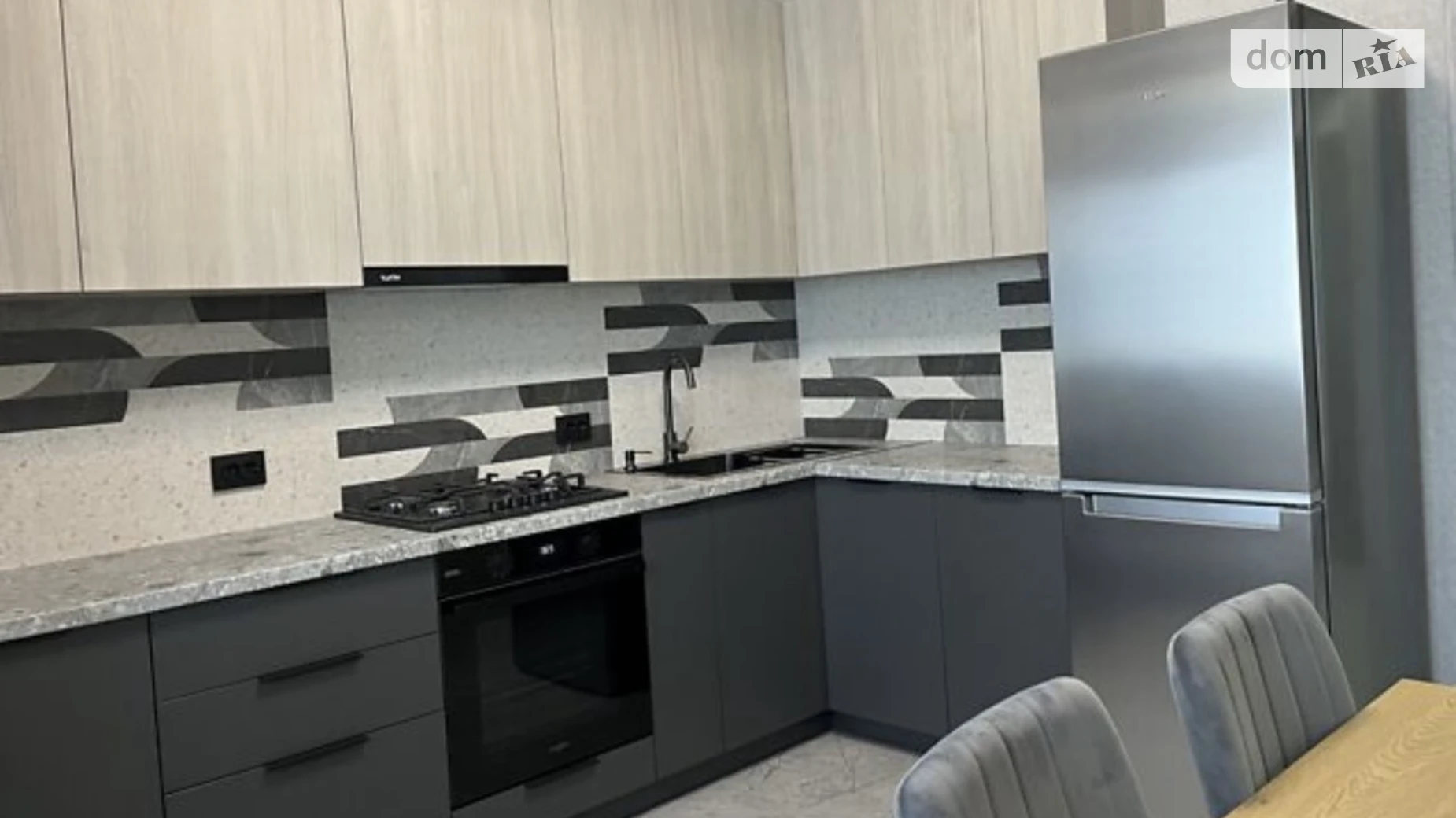 Сдается в аренду 1-комнатная квартира 50 кв. м в Хмельницком, ул. Кармелюка, 3/3 - фото 2