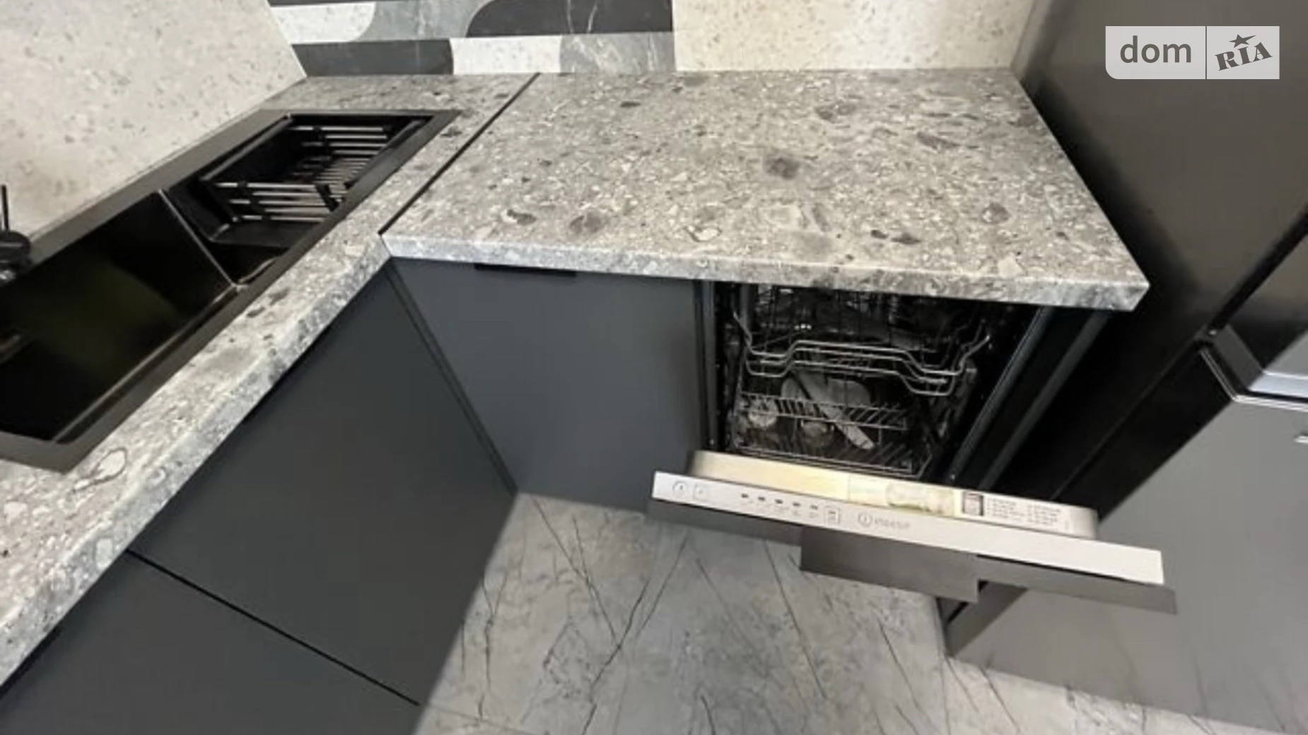 Сдается в аренду 1-комнатная квартира 50 кв. м в Хмельницком, ул. Кармелюка, 3/3 - фото 3