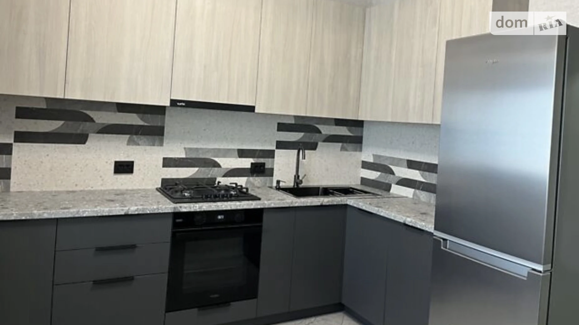 Сдается в аренду 1-комнатная квартира 50 кв. м в Хмельницком, ул. Кармелюка, 3/3 - фото 4