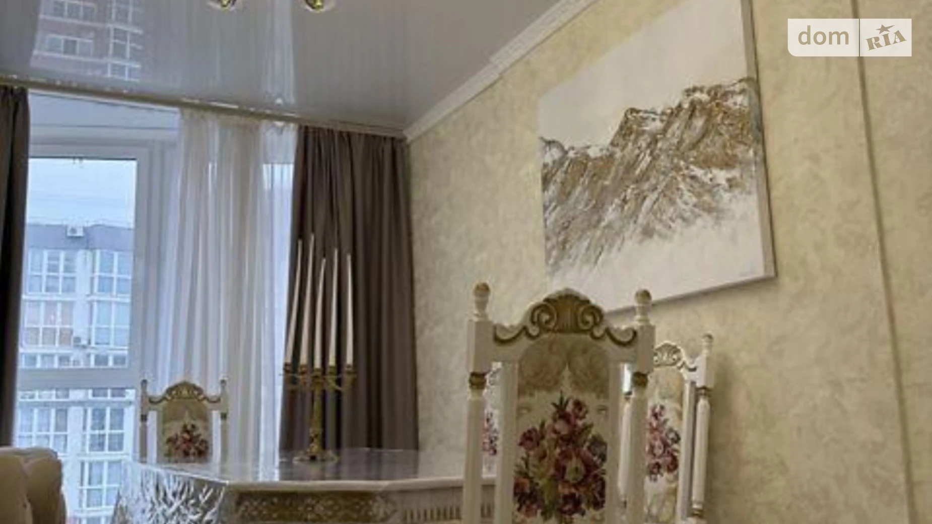 Продается 3-комнатная квартира 76 кв. м в Киеве, ул. Драгоманова, 2А - фото 2