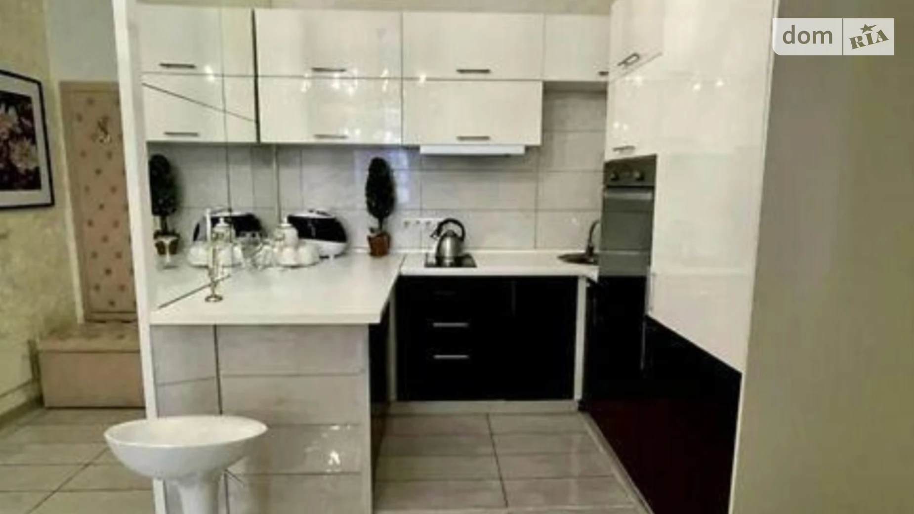 Продается 3-комнатная квартира 76 кв. м в Киеве, ул. Драгоманова, 2А - фото 3