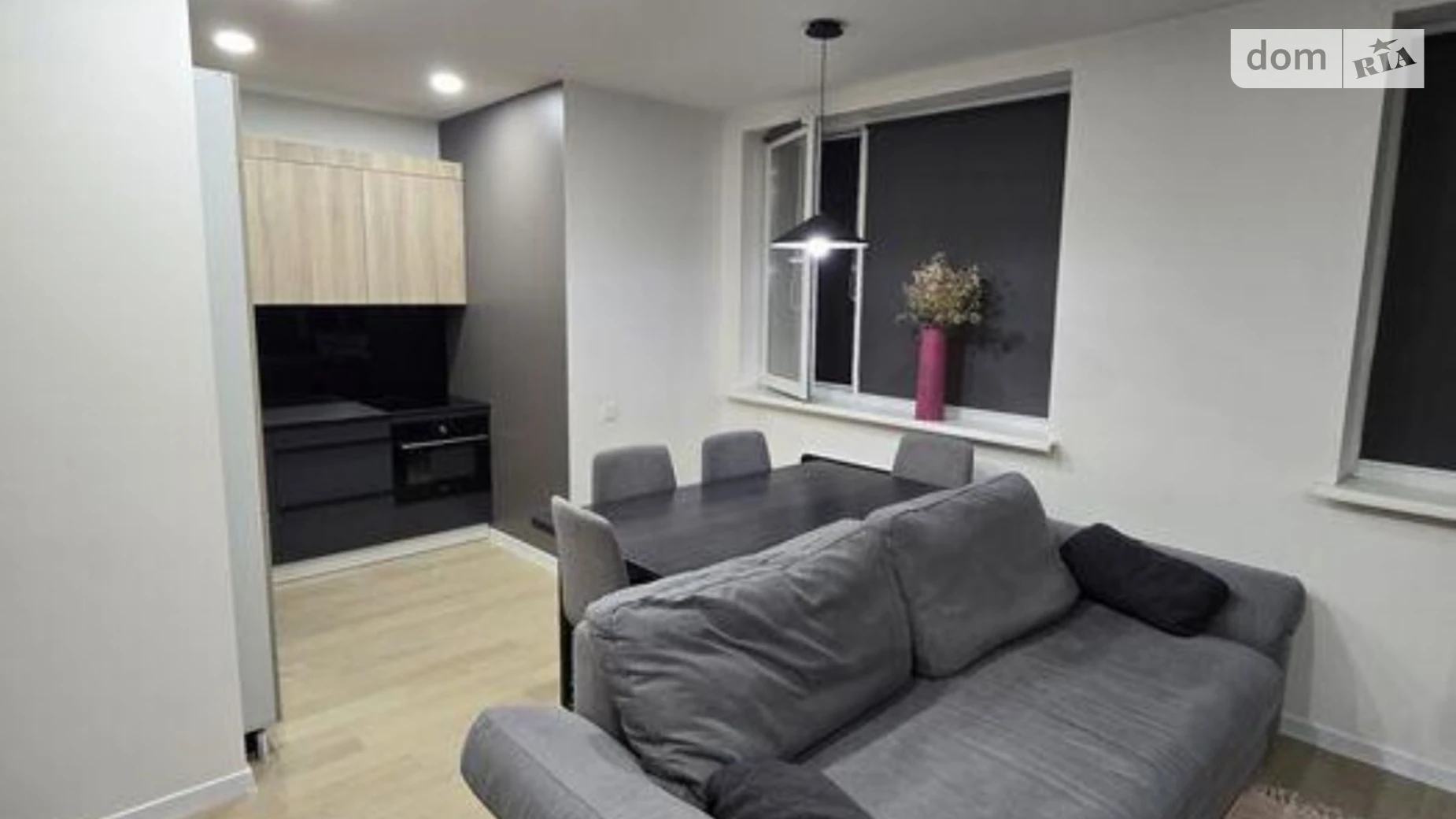 Продается 1-комнатная квартира 49 кв. м в Киеве, ул. Лучистая, 42 - фото 3