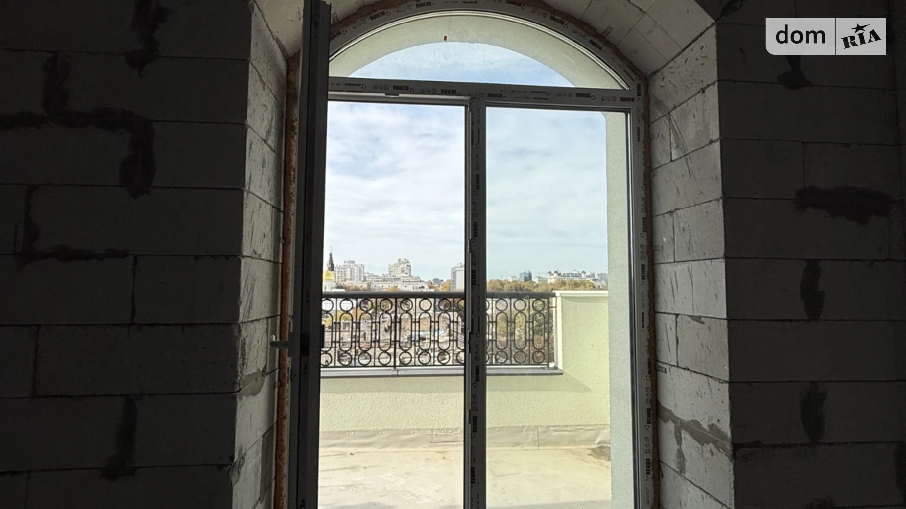 Продается 1-комнатная квартира 86 кв. м в Одессе, ул. Гимназическая, 13 - фото 4