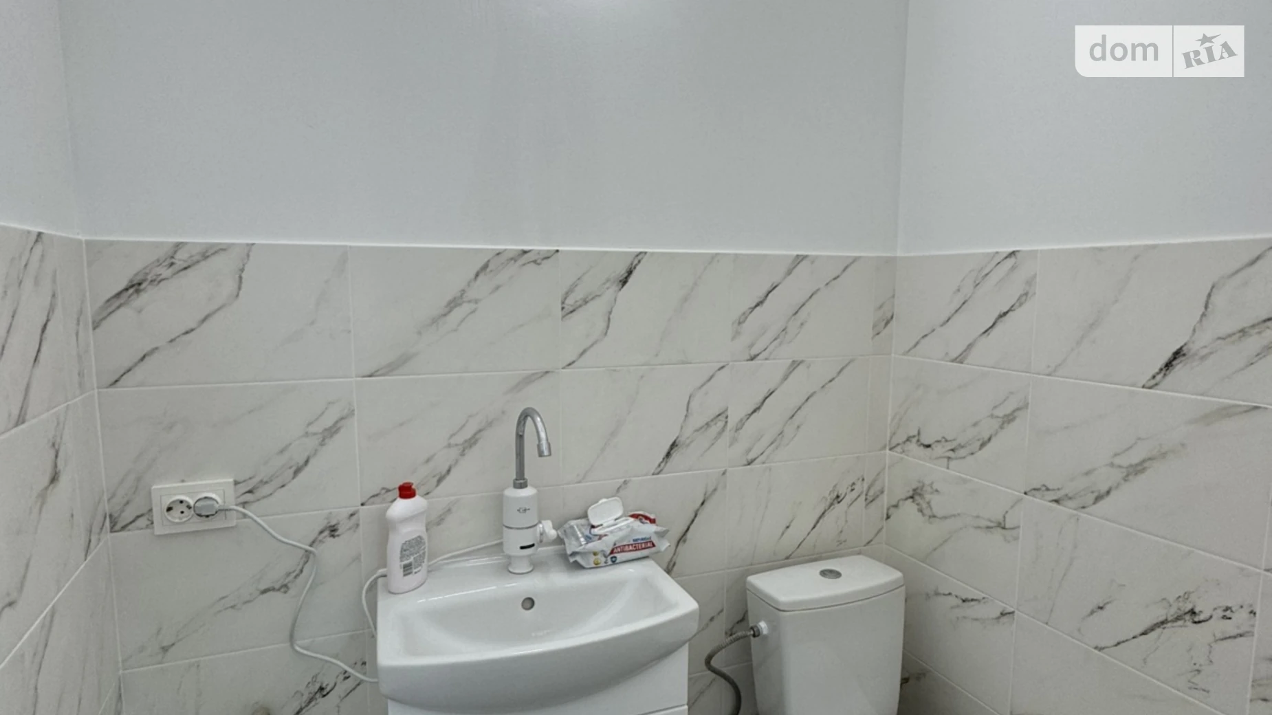 Сдается в аренду помещения свободного назначения 55.2 кв. м в 1-этажном здании, цена: 77004 грн - фото 4