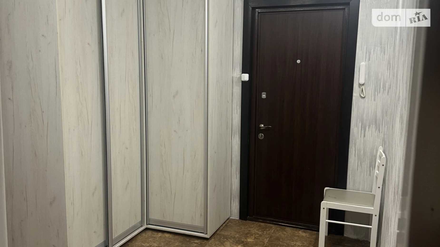 Продается 2-комнатная квартира 54 кв. м в Павлограде, ул. Войновой, 9 - фото 4