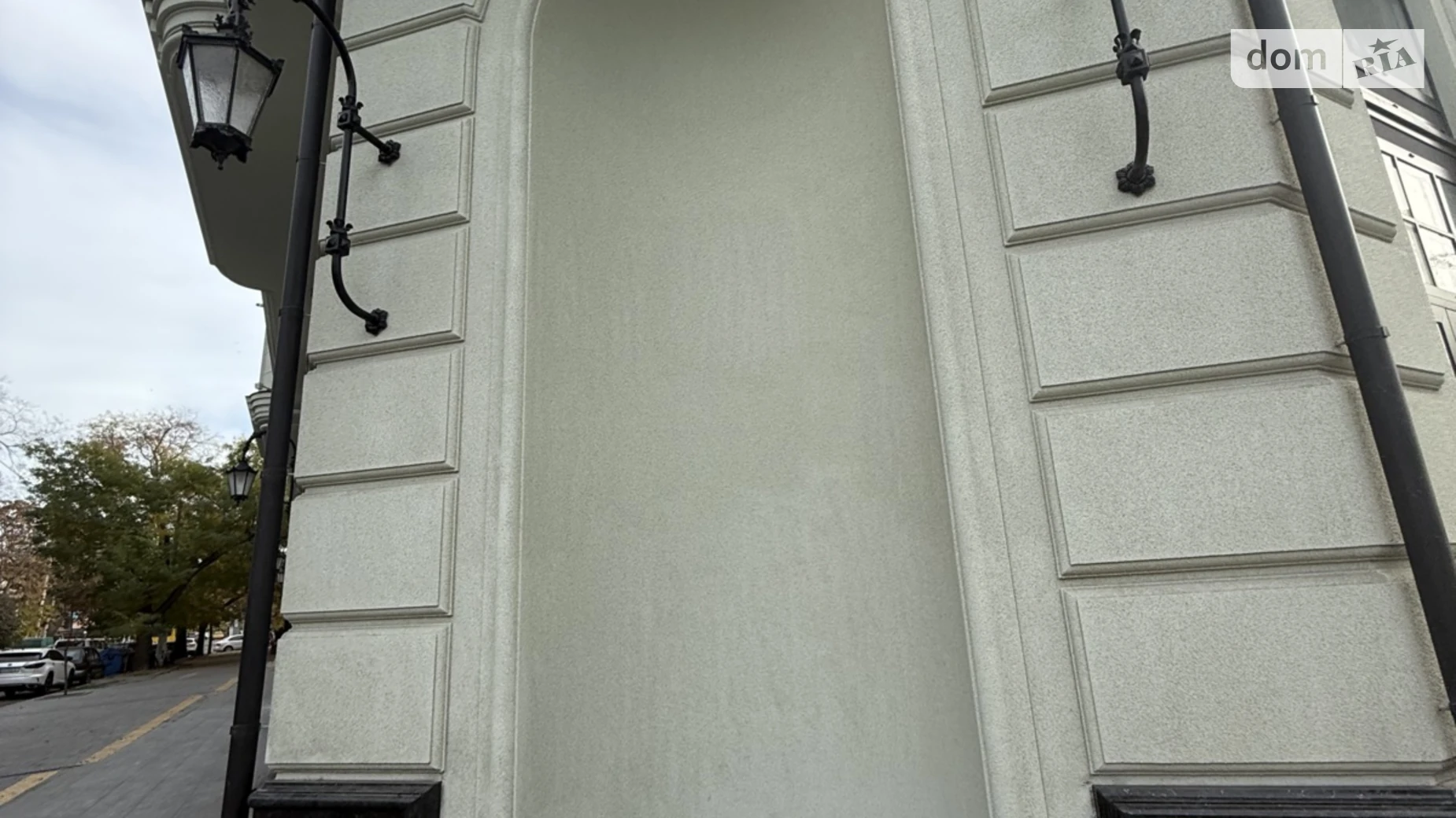 Продается помещения свободного назначения 136 кв. м в 7-этажном здании, цена: 450000 $ - фото 2