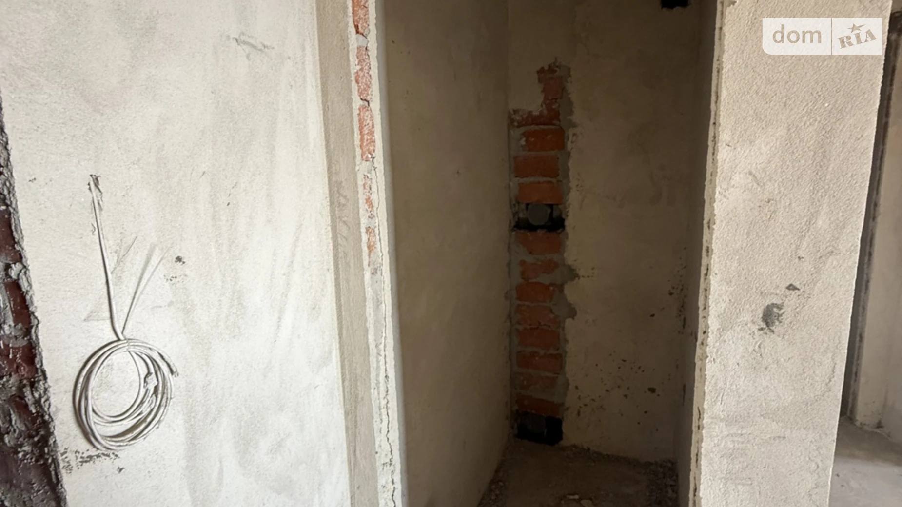 2-кімнатна квартира 70 кв. м у Тернополі, вул. Довженка Олександра - фото 4