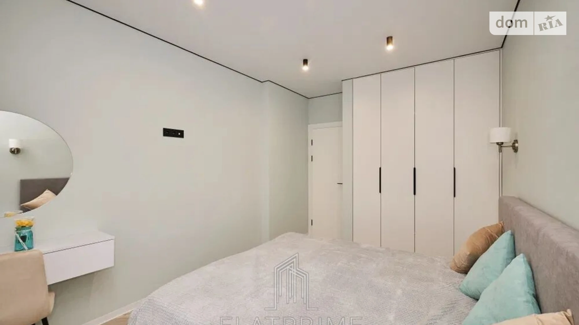 Продается 2-комнатная квартира 43 кв. м в Киеве, ул. Всеволода Змиенко, 34/21 - фото 4