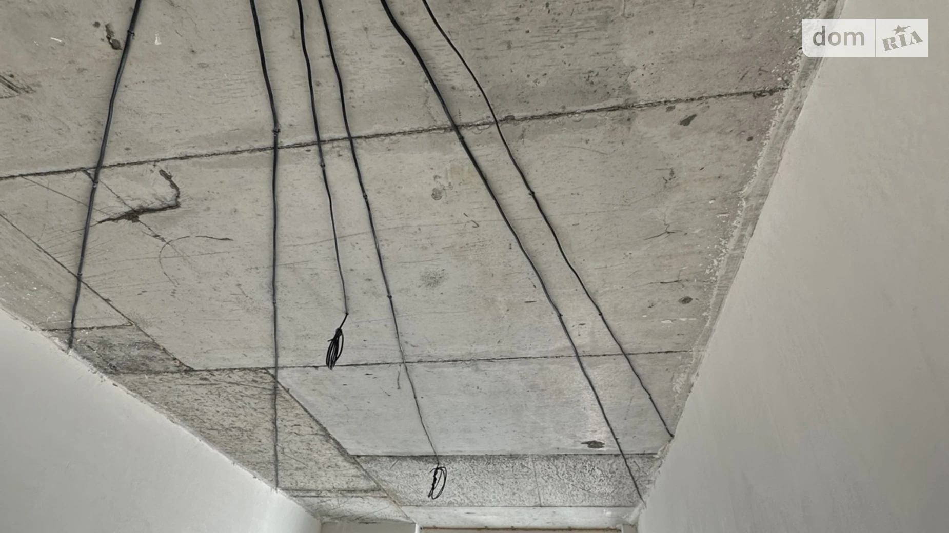 Продается 1-комнатная квартира 43 кв. м в Ирпене, ул. Ольги Кобылянской(Достоевского), 15 - фото 2