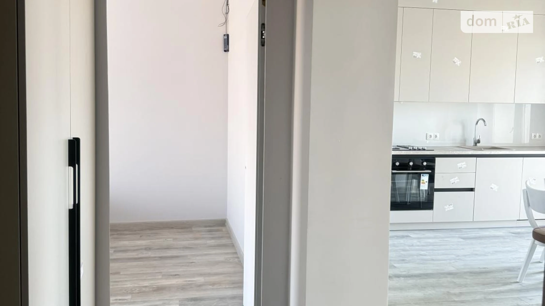 Продается 2-комнатная квартира 56 кв. м в Ужгороде, ул. Богомольца - фото 3