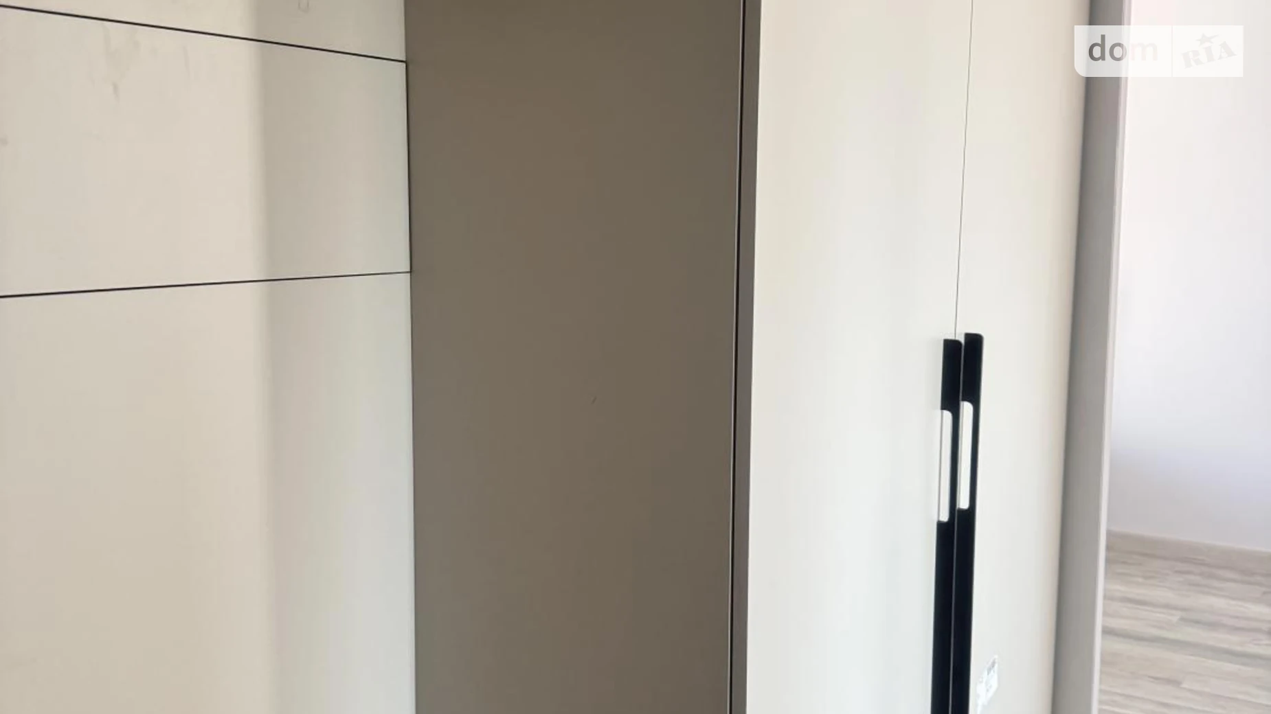 Продается 2-комнатная квартира 56 кв. м в Ужгороде, ул. Богомольца - фото 4