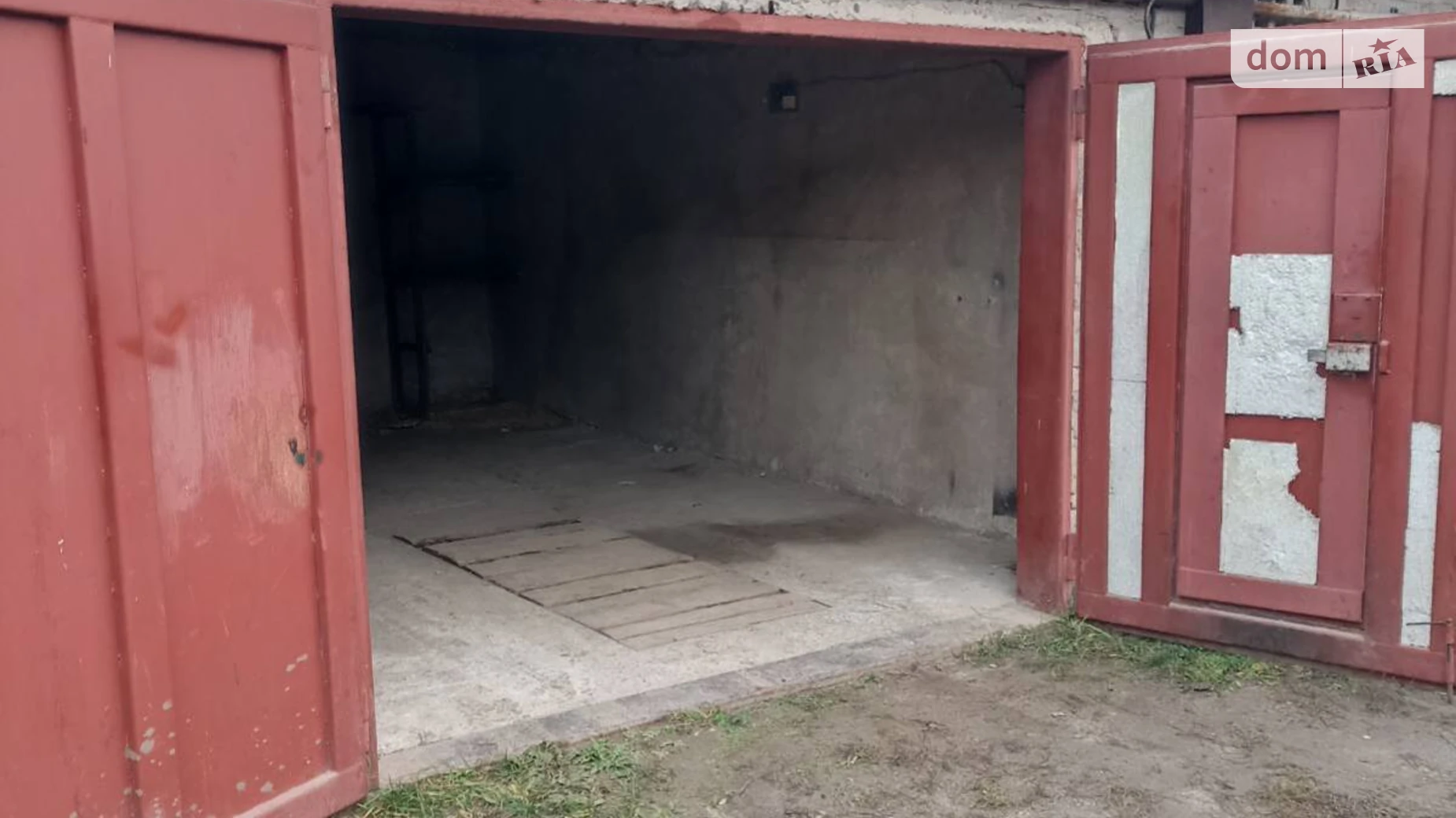 Продается место в гаражном кооперативе под легковое авто на 24 кв. м, цена: 5300 $ - фото 3