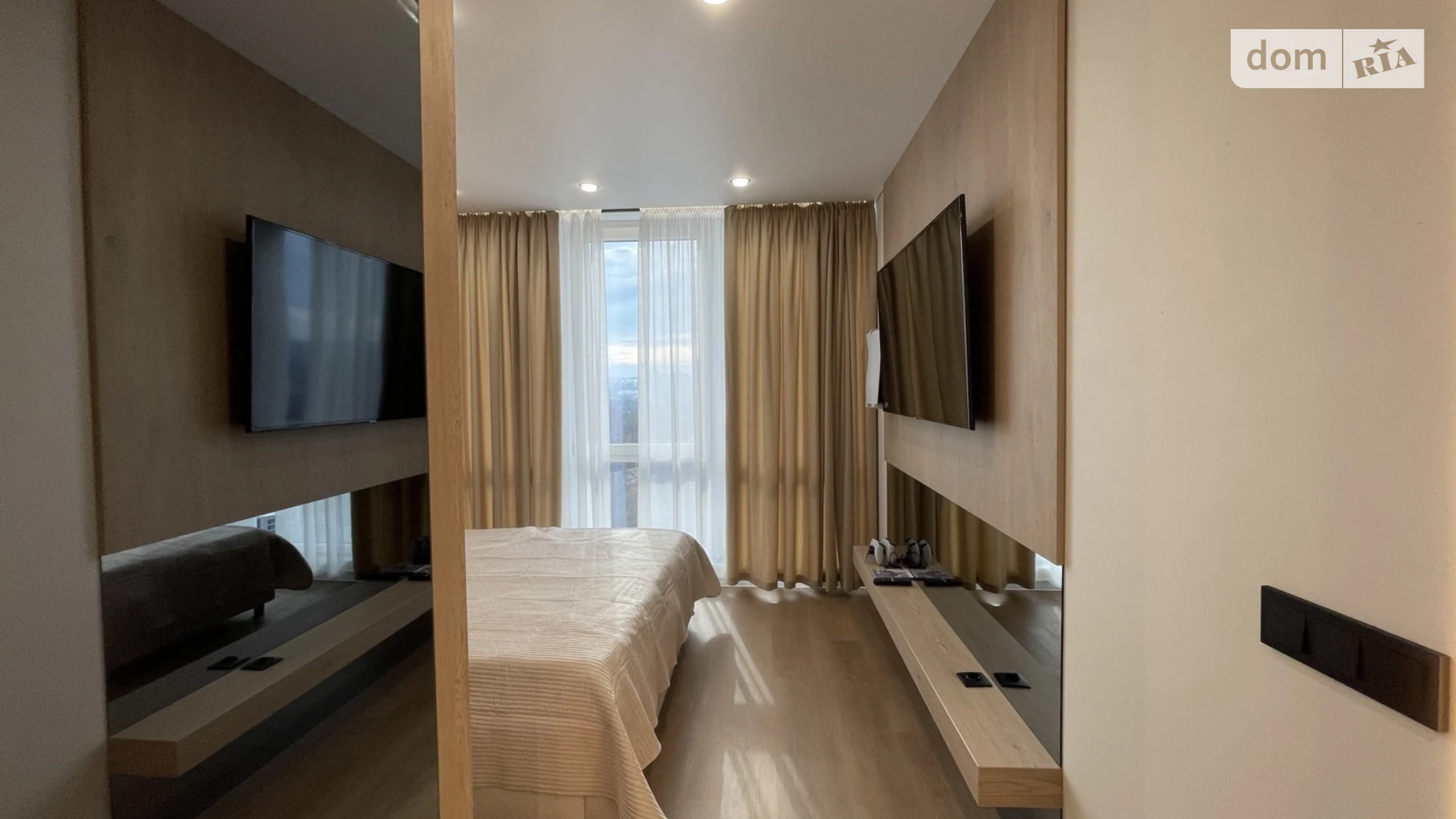 Продается 1-комнатная квартира 28 кв. м в Ивано-Франковске, ул. Левицкого Романа, 34 - фото 3