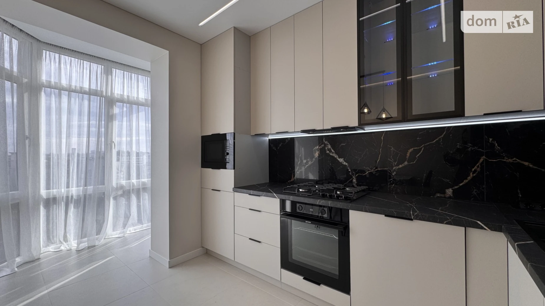 Продается 2-комнатная квартира 59.7 кв. м в Ивано-Франковске, ул. Длинная, 20В - фото 5