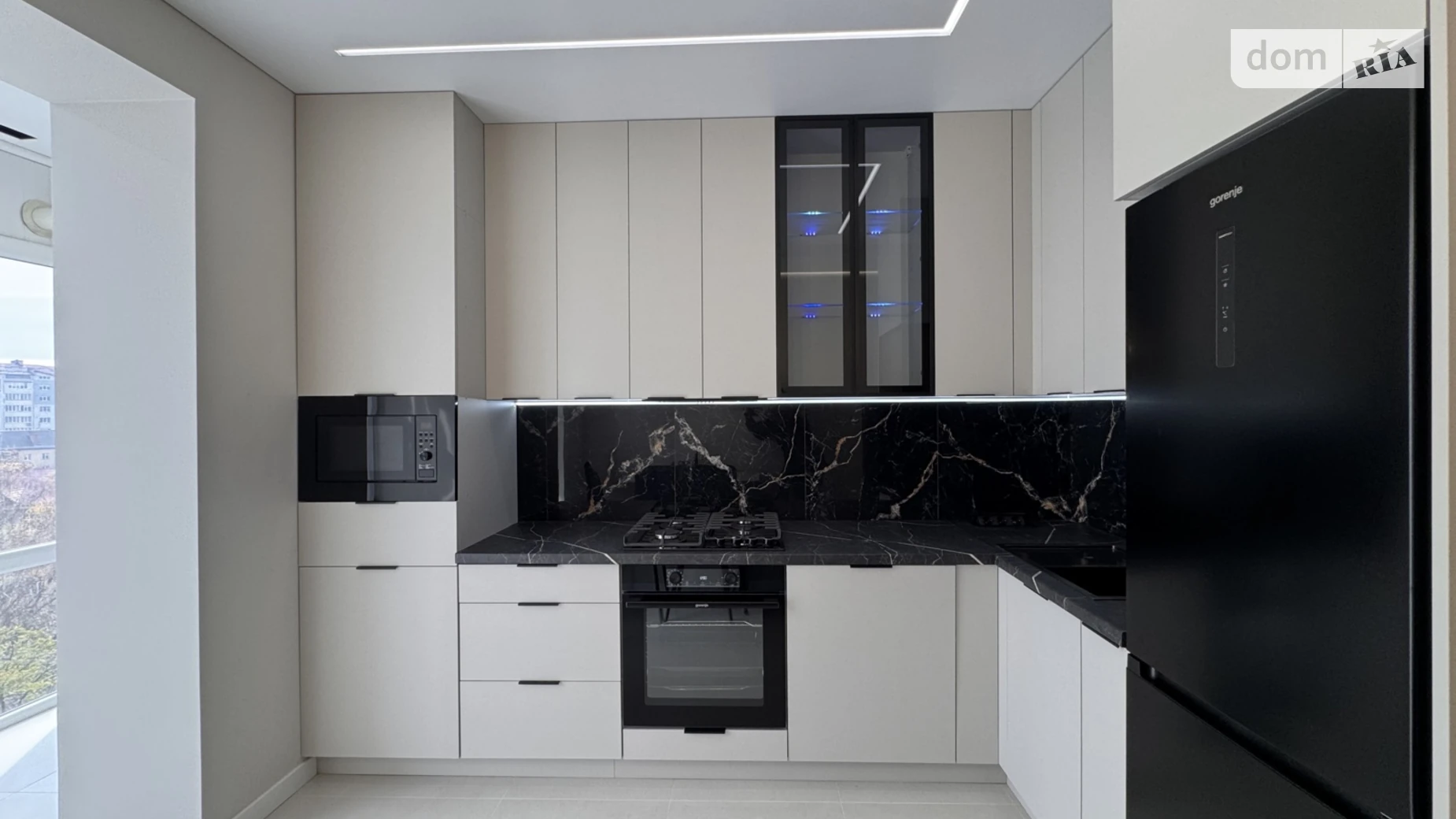 Продается 2-комнатная квартира 59.7 кв. м в Ивано-Франковске, ул. Длинная, 20В - фото 4