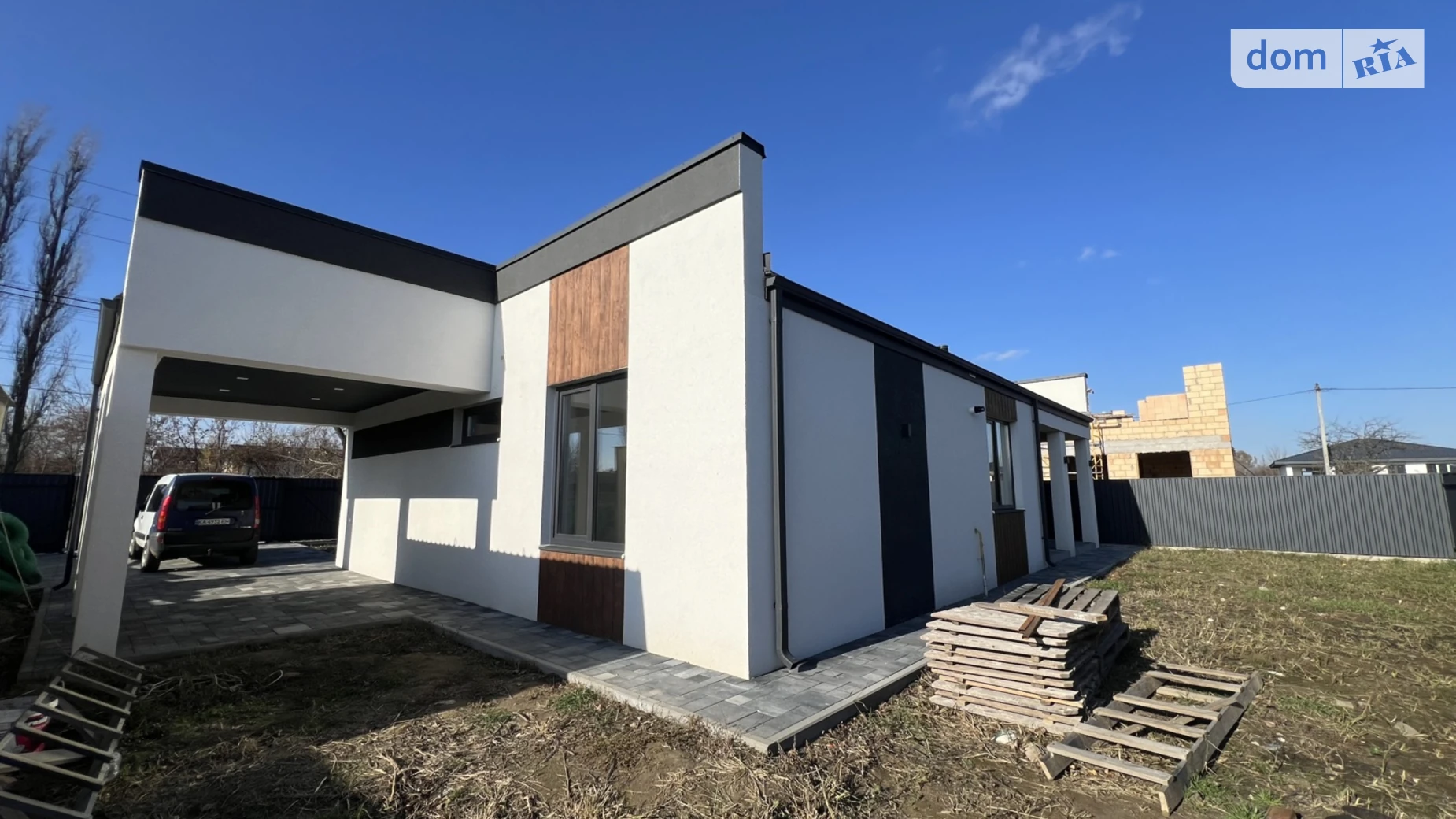 Продается одноэтажный дом 120 кв. м с верандой, цена: 120000 $ - фото 2