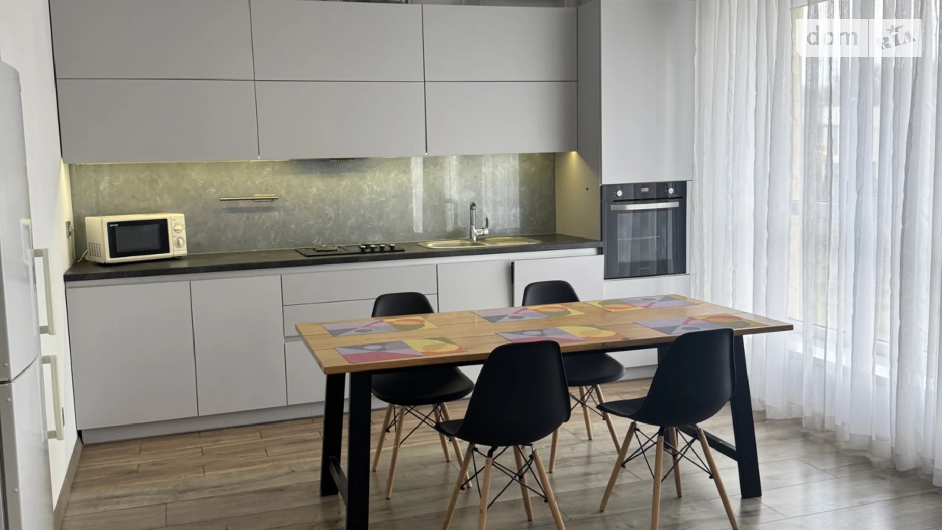 Сдается в аренду 2-комнатная квартира 75 кв. м в Ровно, ул. Рождественская - фото 3