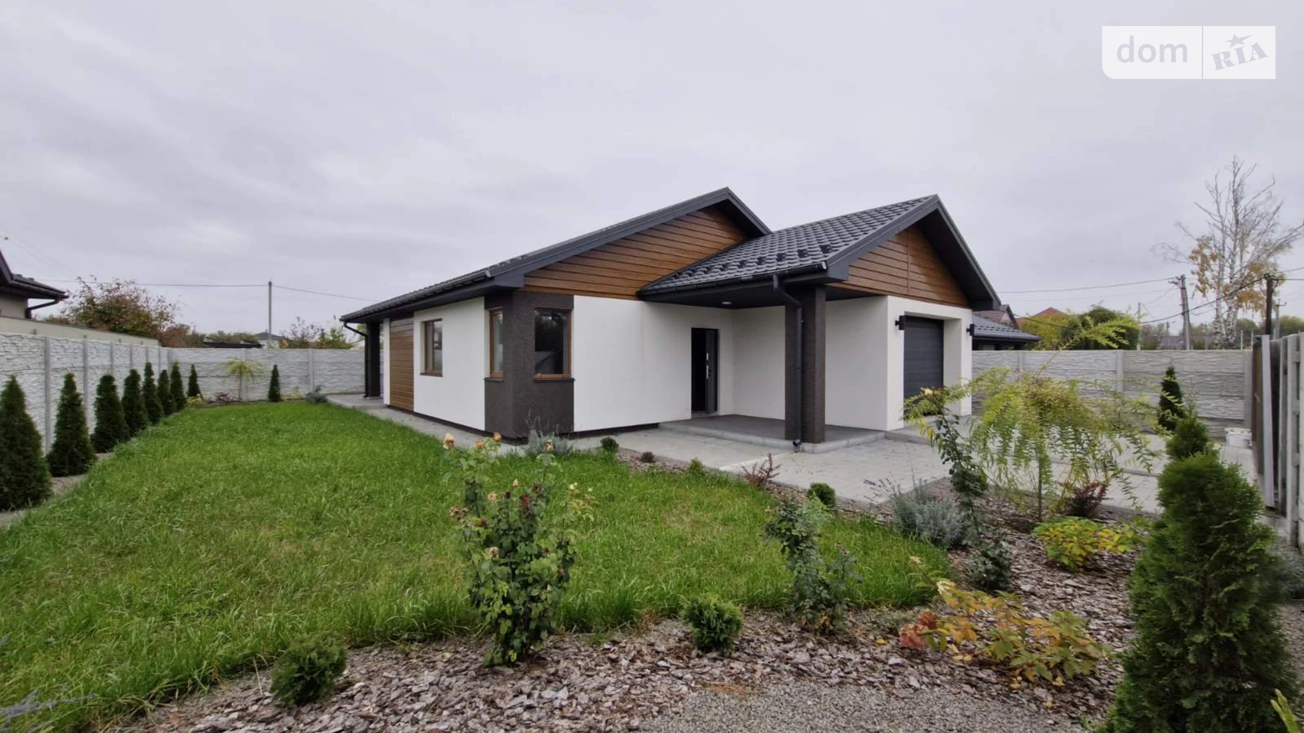 Продається одноповерховий будинок 140 кв. м з садом, цена: 100007 $ - фото 2