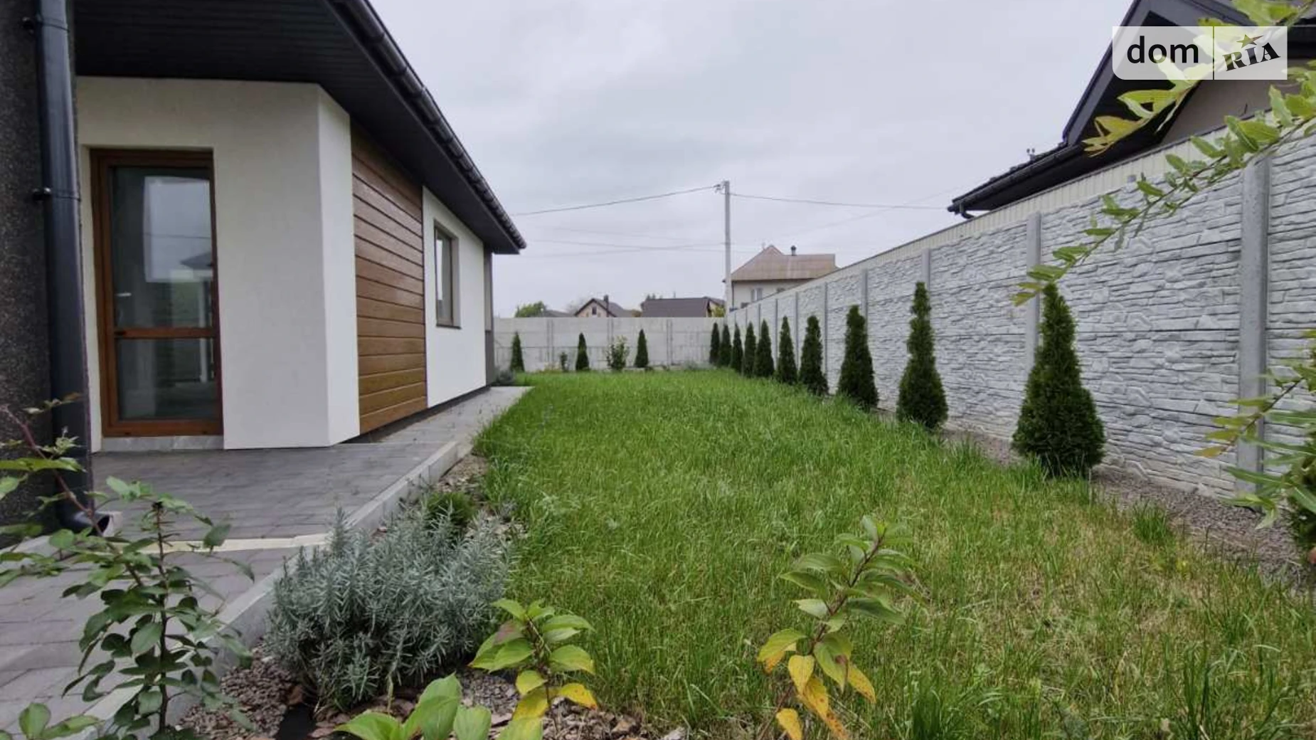 Продається одноповерховий будинок 140 кв. м з садом, цена: 100007 $ - фото 4