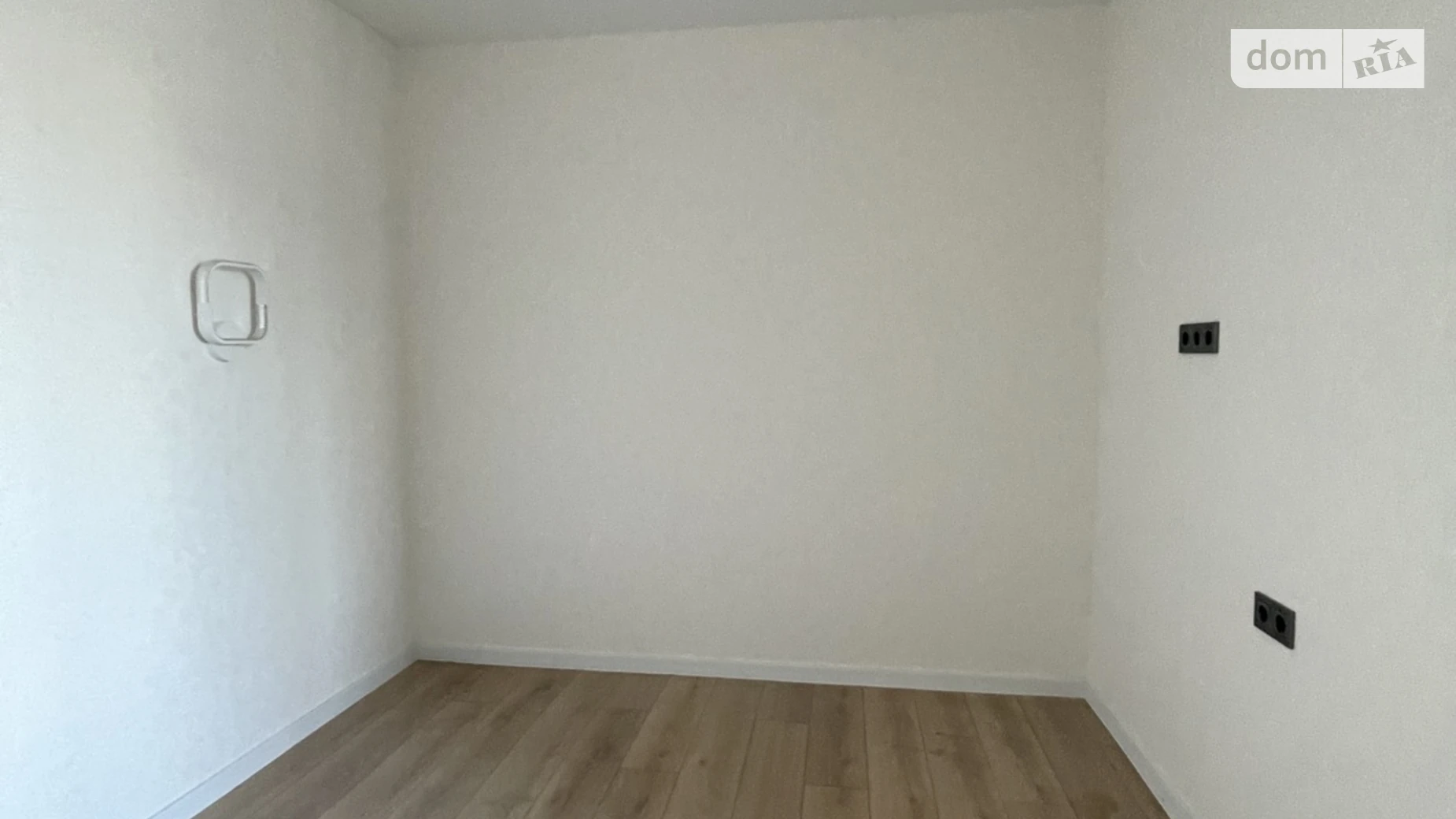 Продается 1-комнатная квартира 33.2 кв. м в Ирпене, ул. Соборная(ІІІ Интернационала) - фото 2