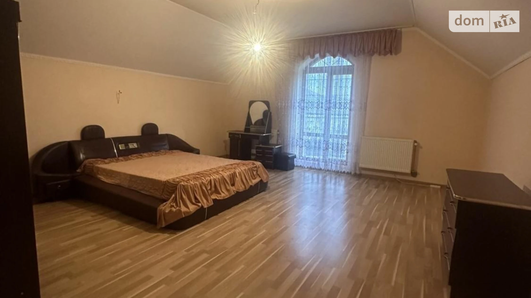 Продается дом на 2 этажа 216 кв. м с бассейном, цена: 250000 $ - фото 5