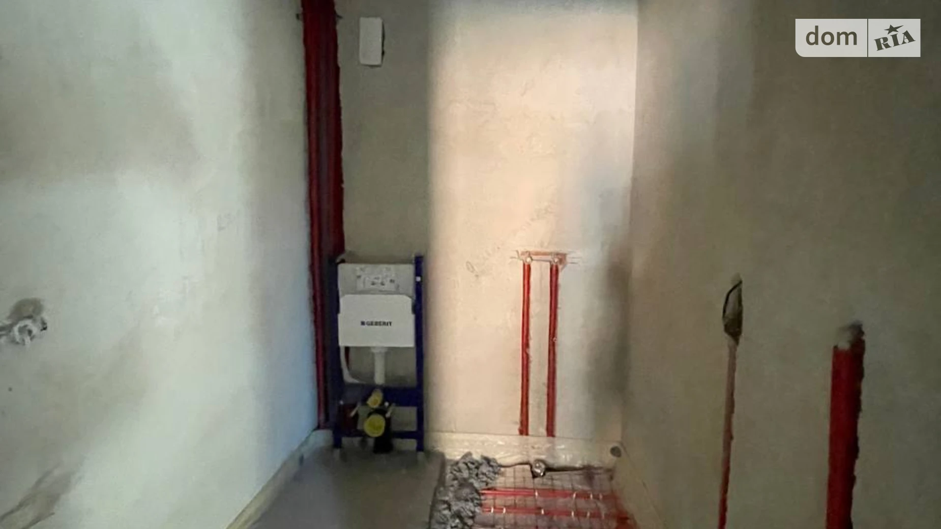 Продается дом на 2 этажа 240 кв. м с гаражом, цена: 100000 $ - фото 5