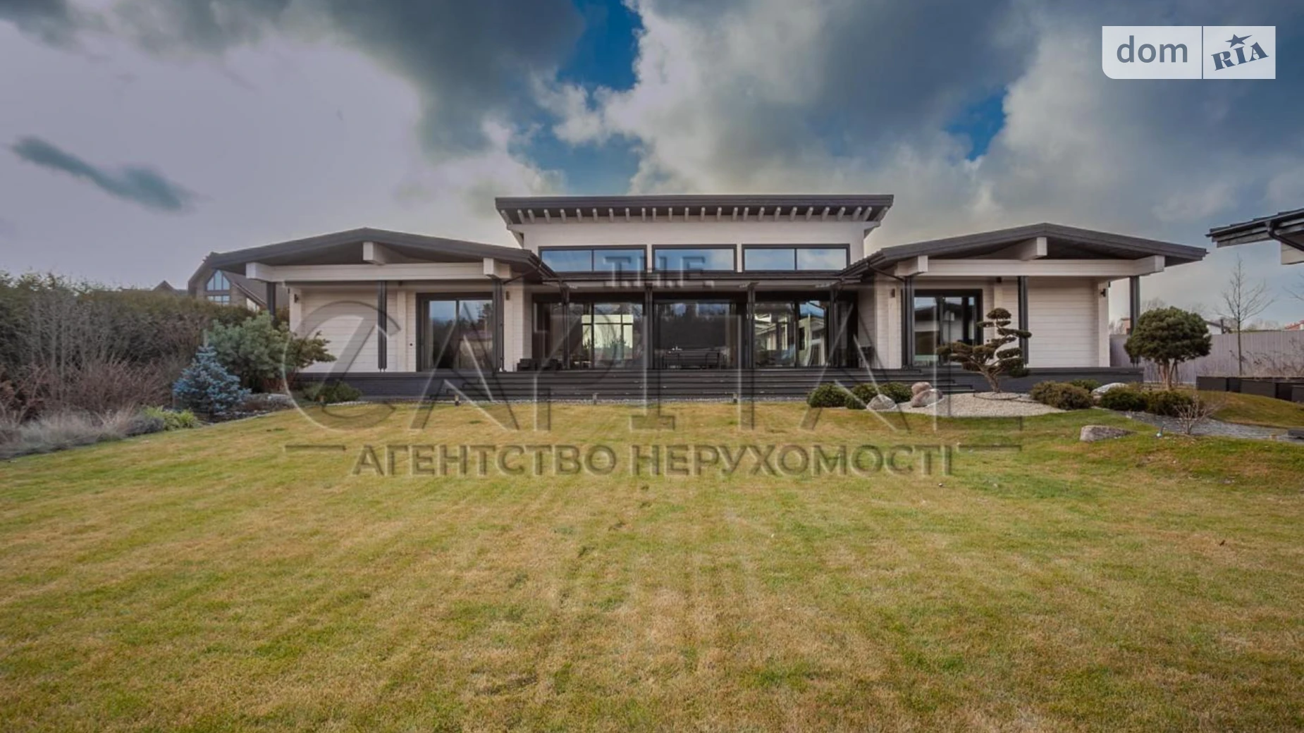 Продается одноэтажный дом 700 кв. м с гаражом, цена: 1550000 $ - фото 2