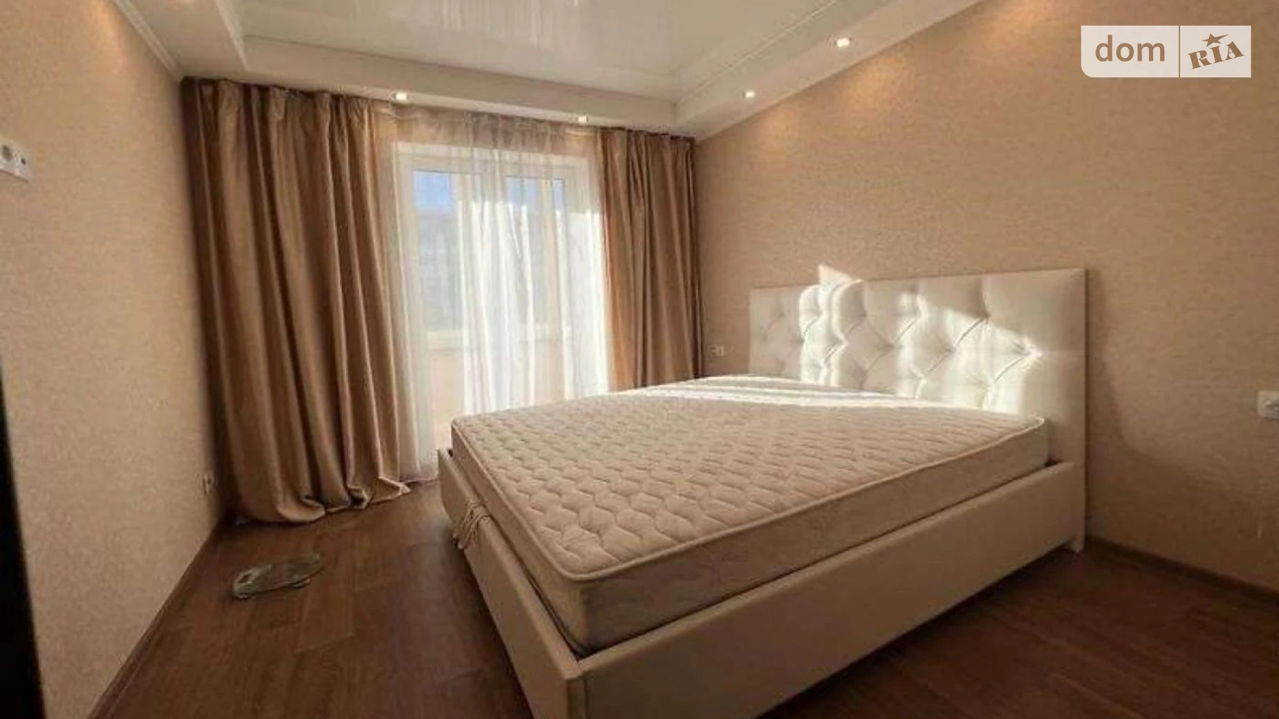 Продается 2-комнатная квартира 53 кв. м в Киеве, ул. Половецкая, 7/13 - фото 2