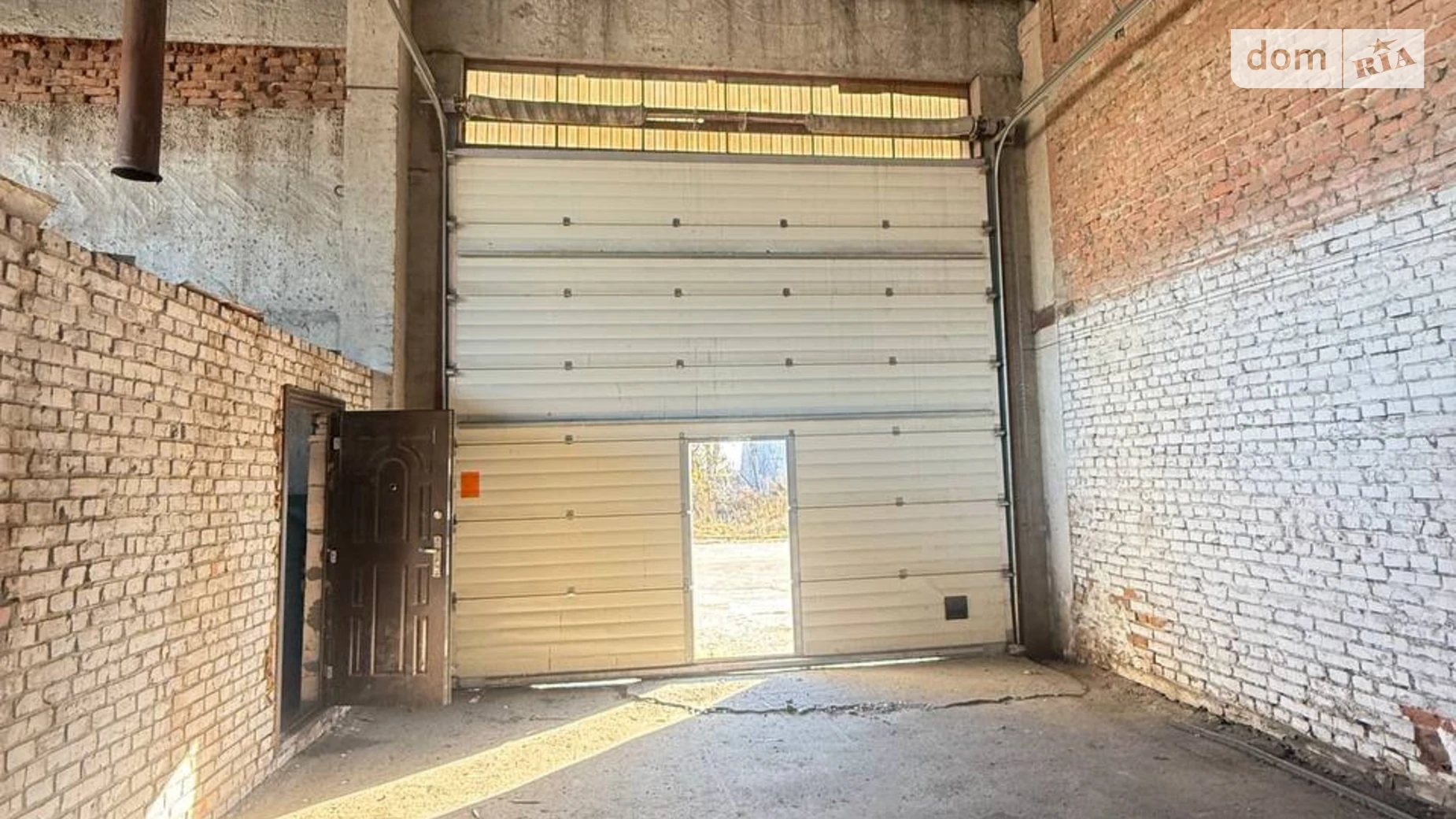 Сдается в аренду помещения свободного назначения 1600 кв. м в 1-этажном здании, цена: 128000 грн - фото 4