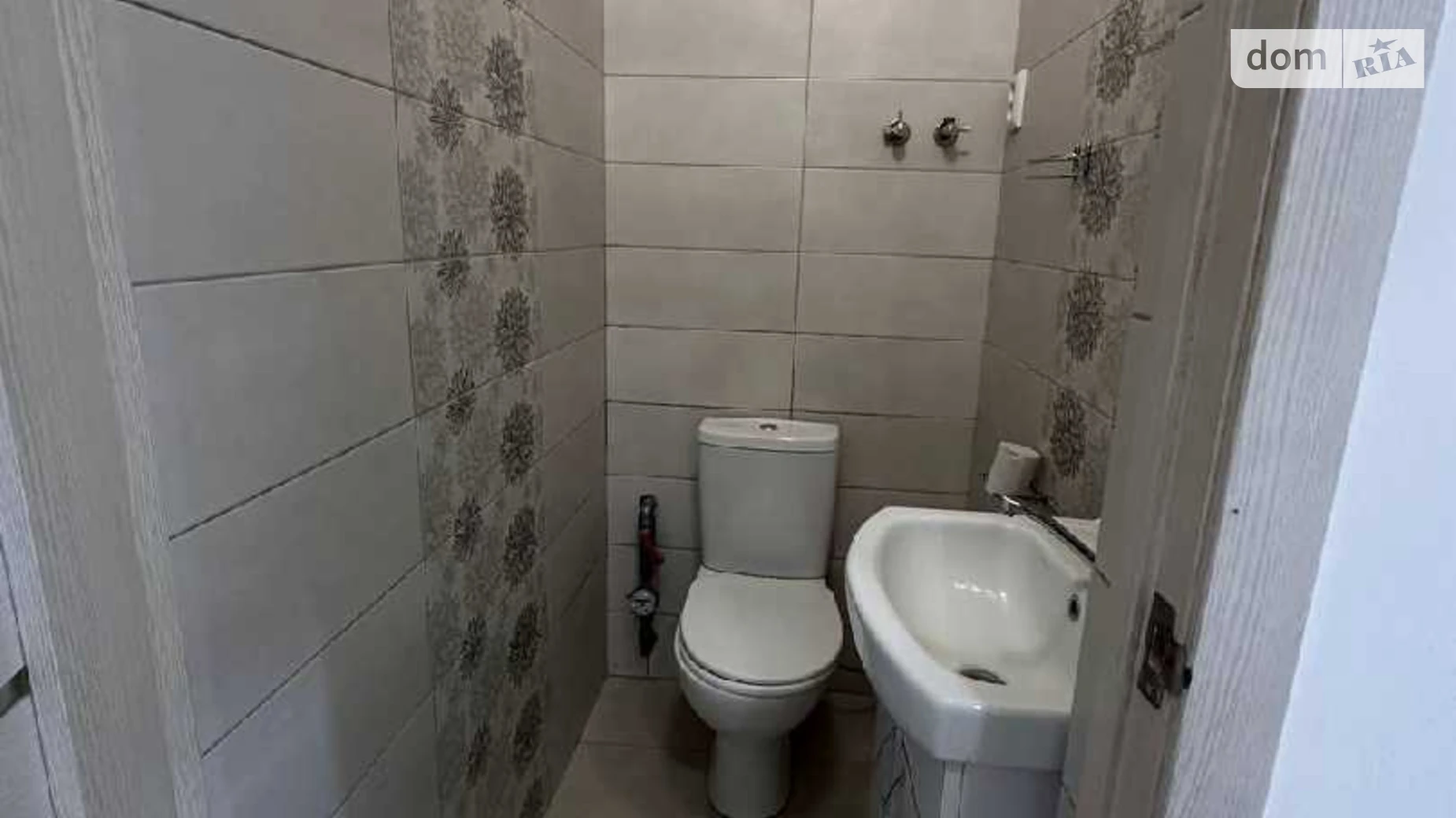 Сдается в аренду помещения свободного назначения 28 кв. м в 4-этажном здании, цена: 300 $ - фото 5