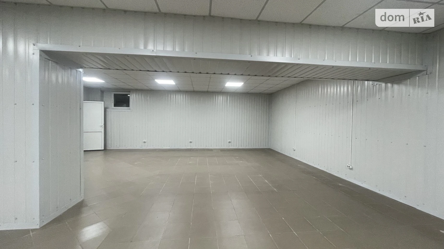 Здається в оренду приміщення вільного призначення 100 кв. м в 4-поверховій будівлі, цена: 25000 грн - фото 3