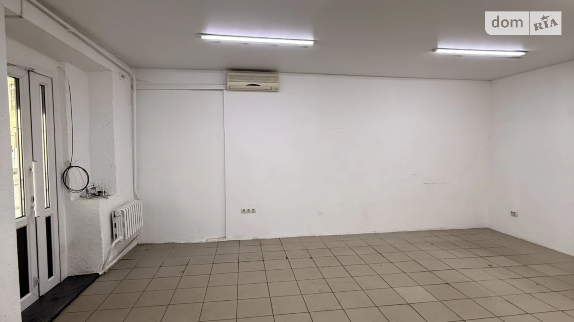 Продается помещения свободного назначения 42 кв. м в 3-этажном здании, цена: 75000 $ - фото 4