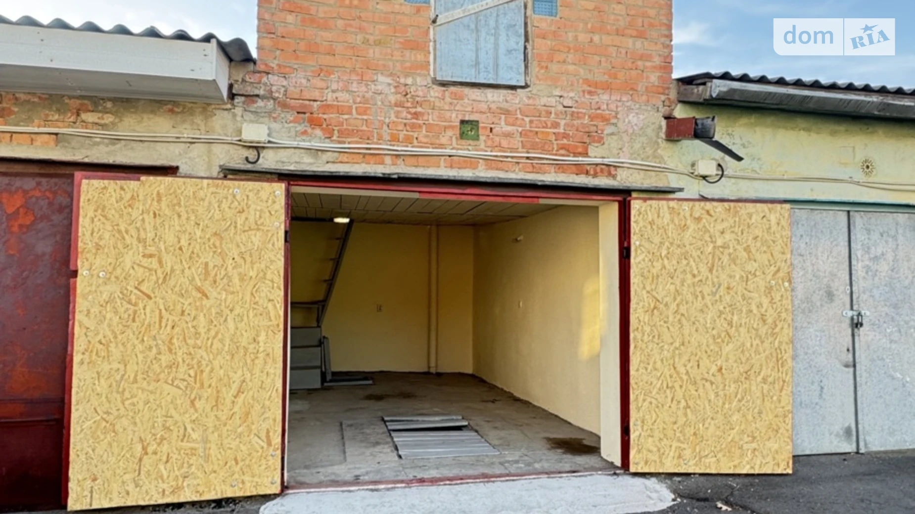 Продается место в гаражном кооперативе под легковое авто на 36 кв. м, цена: 13500 $ - фото 3