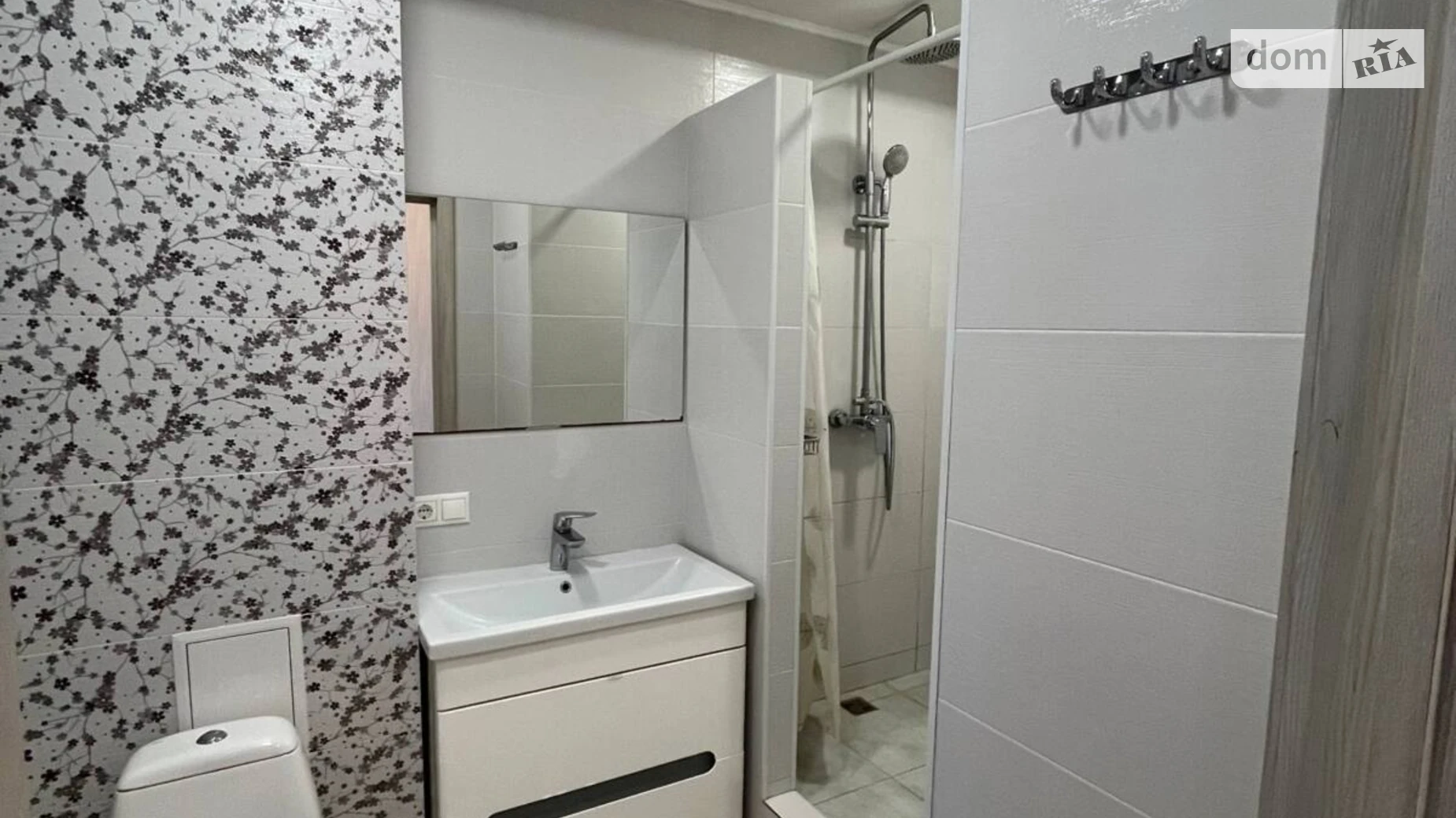 Продається 1-кімнатна квартира 46.8 кв. м у Києві, Харківське шосе, 19А - фото 2