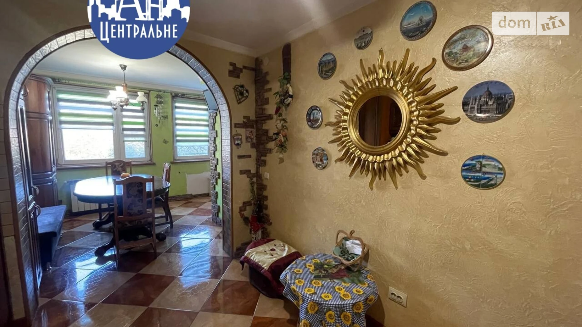 Продается 3-комнатная квартира 78.7 кв. м в Черновцах, ул. Ивасюка Владимира, 1 - фото 3