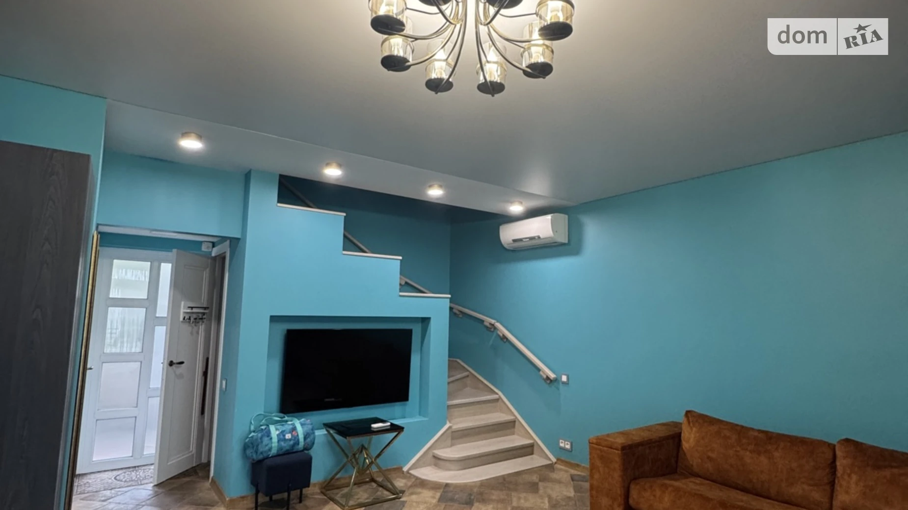 Сдается в аренду дом на 2 этажа 100 кв. м с верандой, цена: 500 $ - фото 4