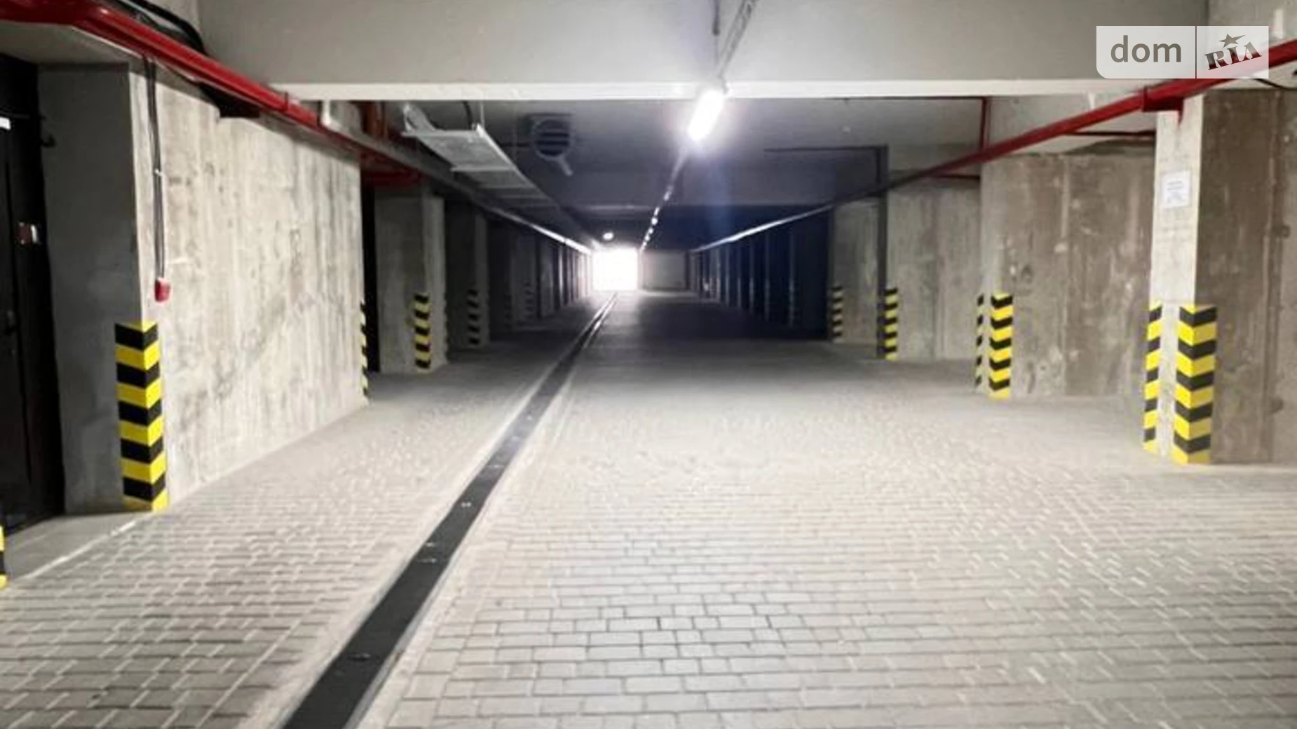 Продается подземный паркинг под легковое авто на 16.2 кв. м, цена: 7500 $ - фото 3