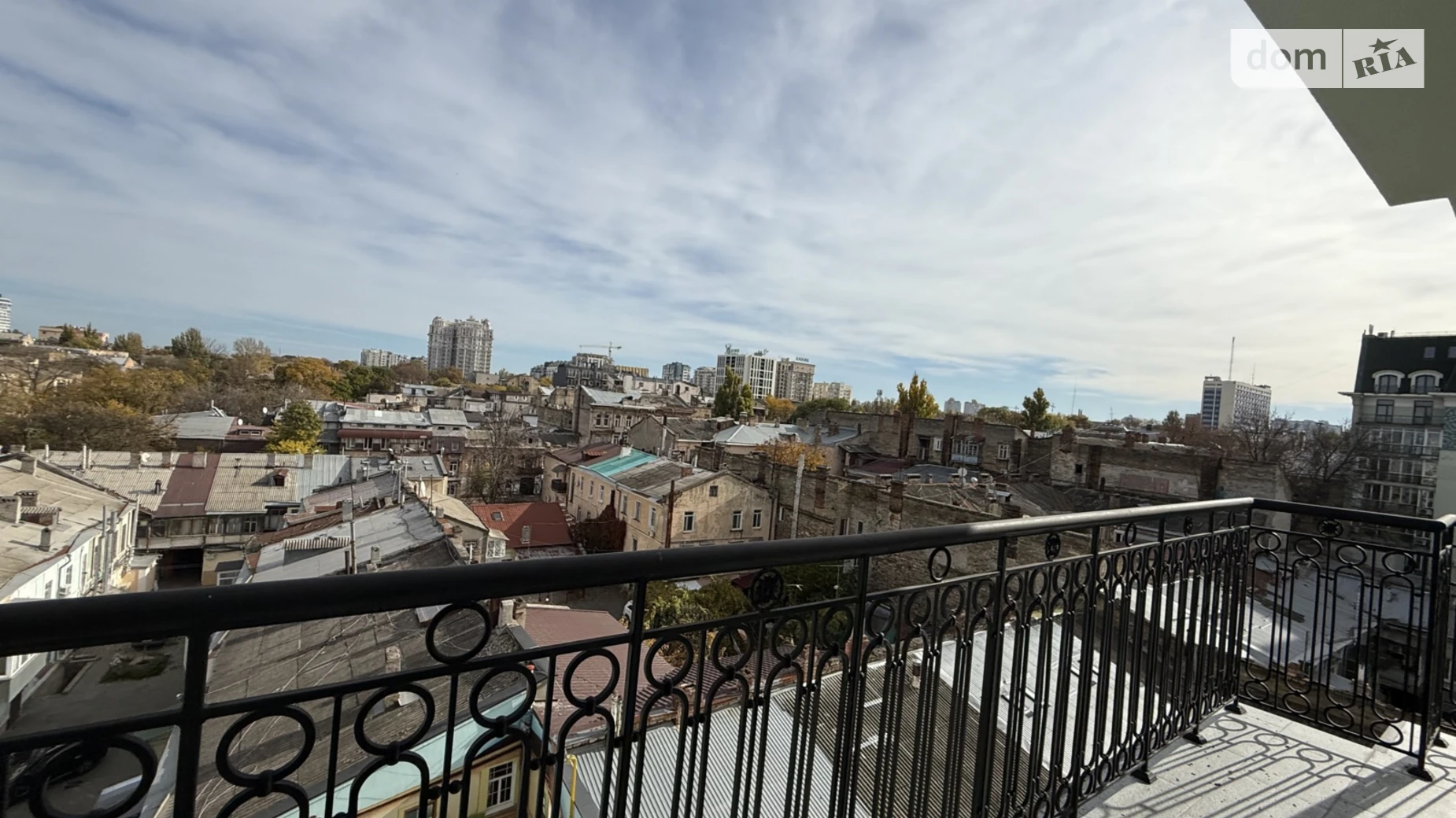 Продается 1-комнатная квартира 47 кв. м в Одессе, ул. Гимназическая, 13 - фото 3