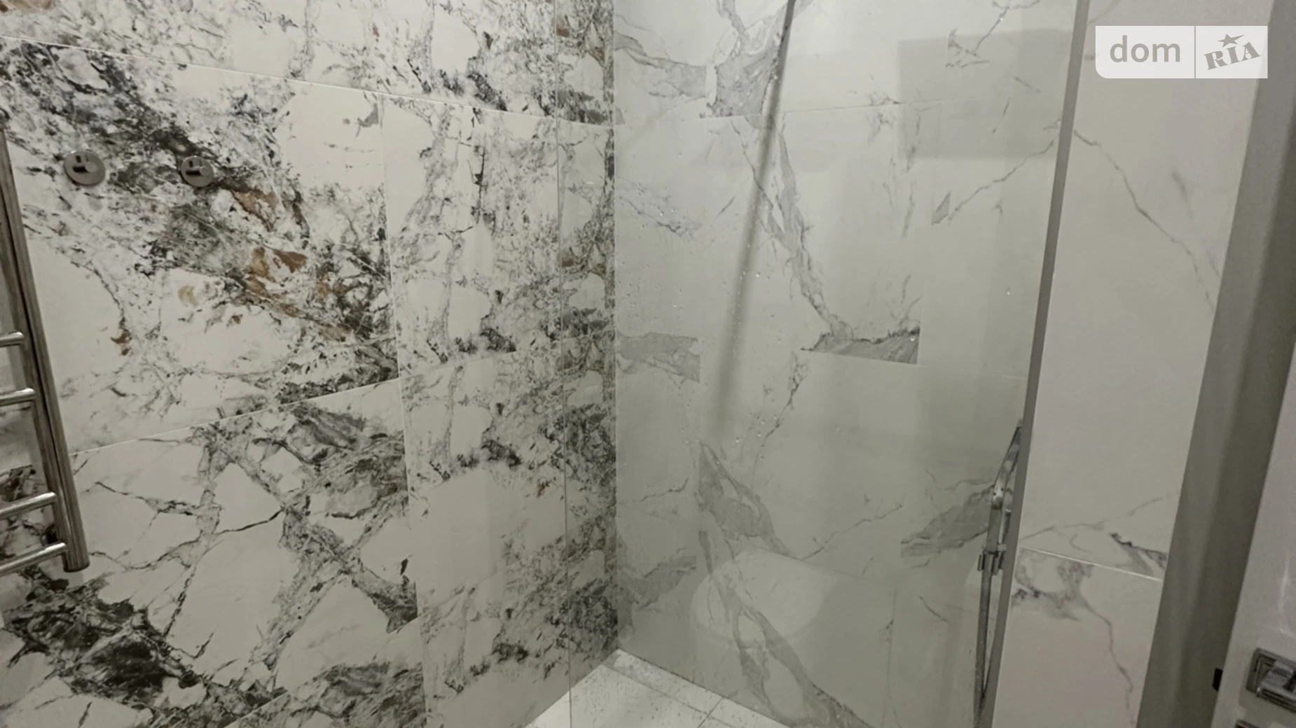 Продается 1-комнатная квартира 38.9 кв. м в Киеве, ул. Андрея Верхогляда(Драгомирова), 14А - фото 2