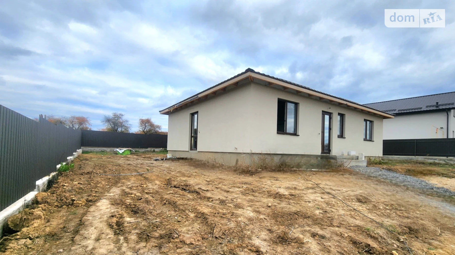 Продается одноэтажный дом 87 кв. м с садом, цена: 75000 $ - фото 2