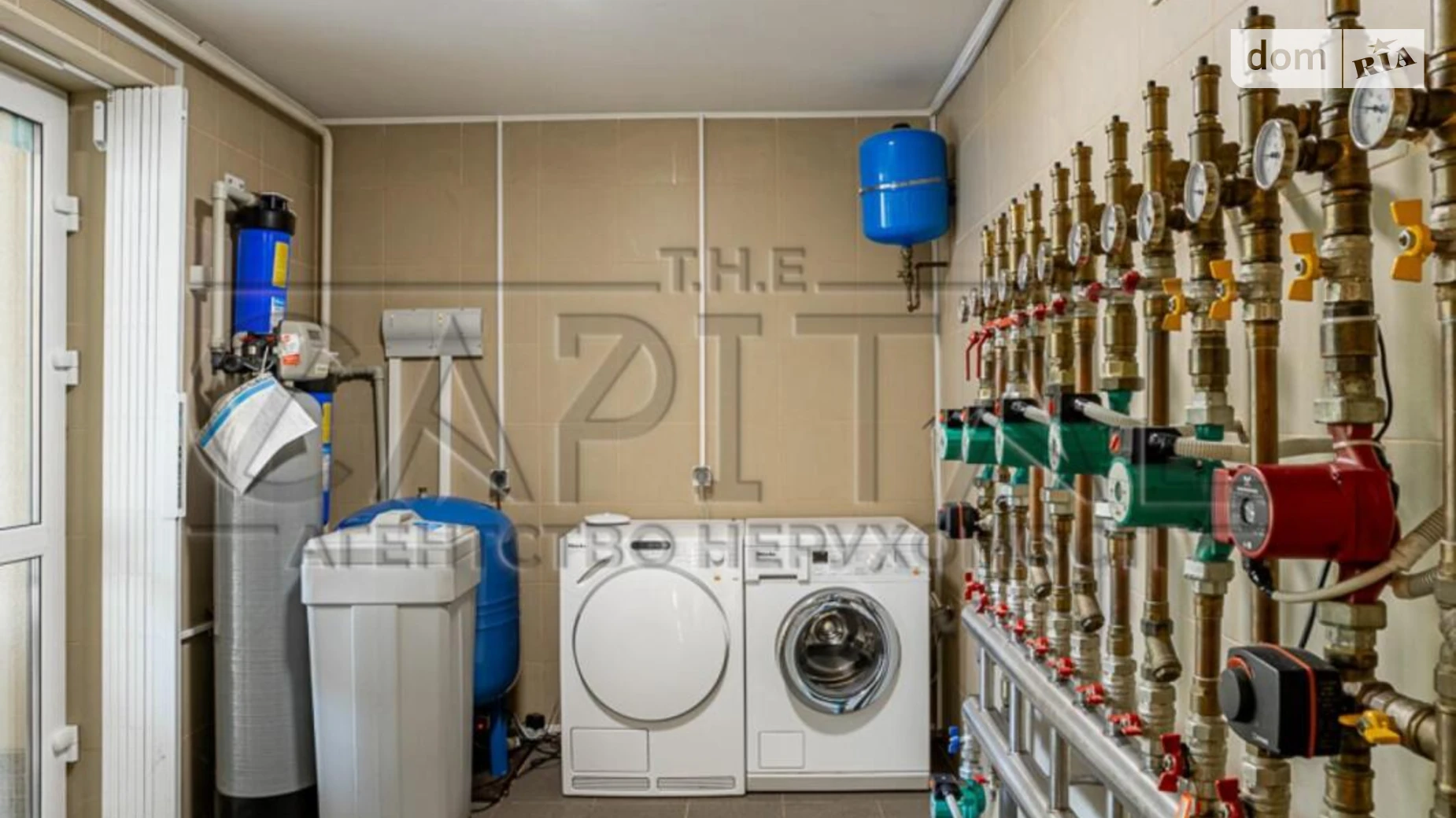 Сдается в аренду дом на 3 этажа 350 кв. м с участком, цена: 3500 € - фото 3