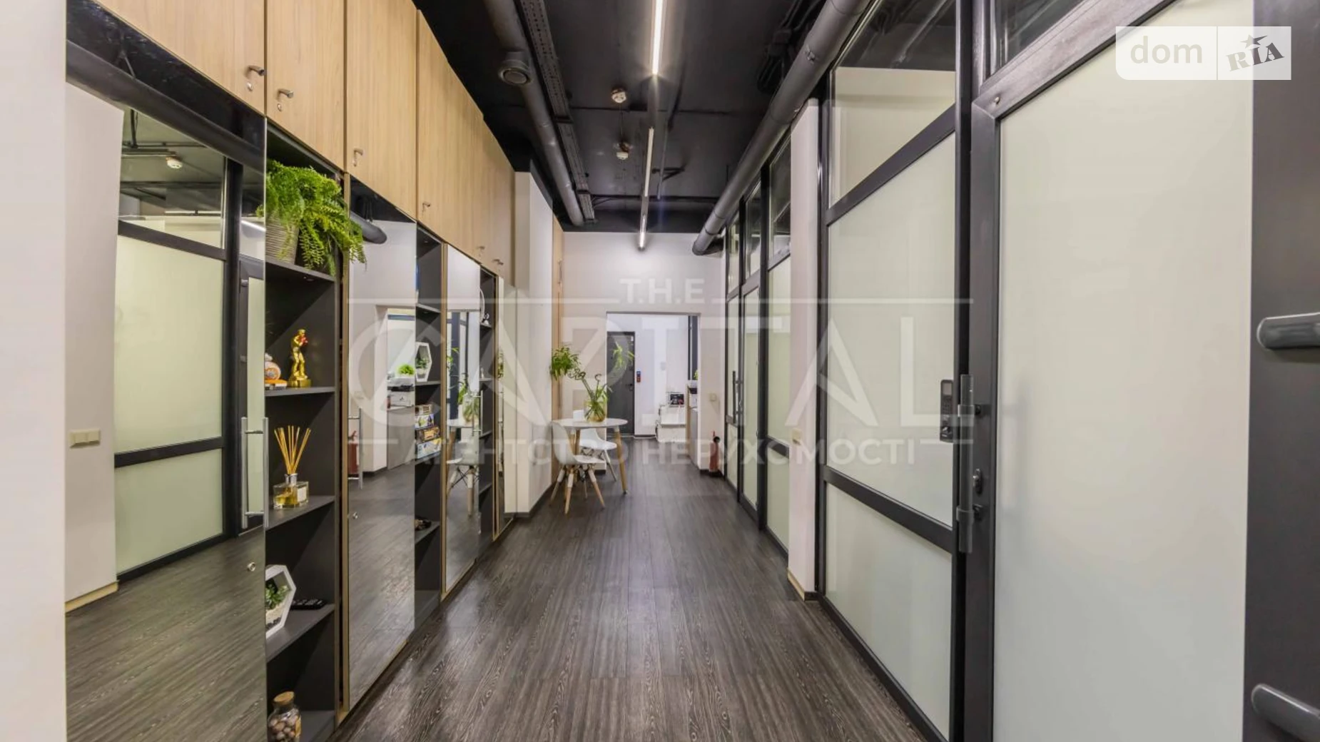 Продается офис 195 кв. м в бизнес-центре, цена: 380000 $ - фото 2