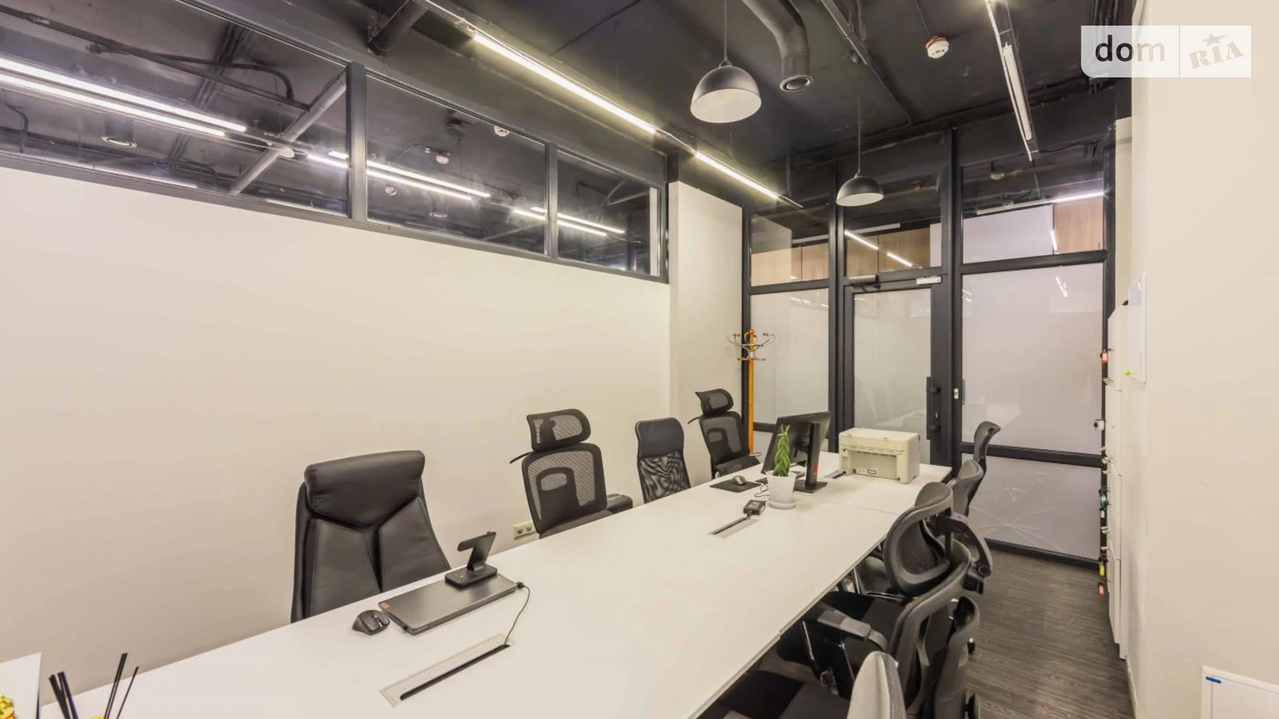 Продается офис 195.3 кв. м в бизнес-центре, цена: 380000 $ - фото 3