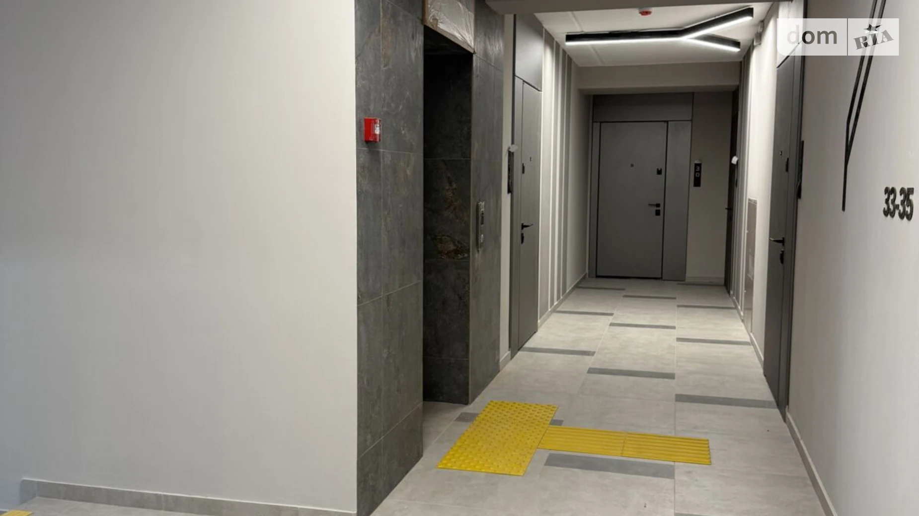 1-комнатная квартира 52.6 кв. м в Луцке, просп. Возрождение, 32 - фото 4