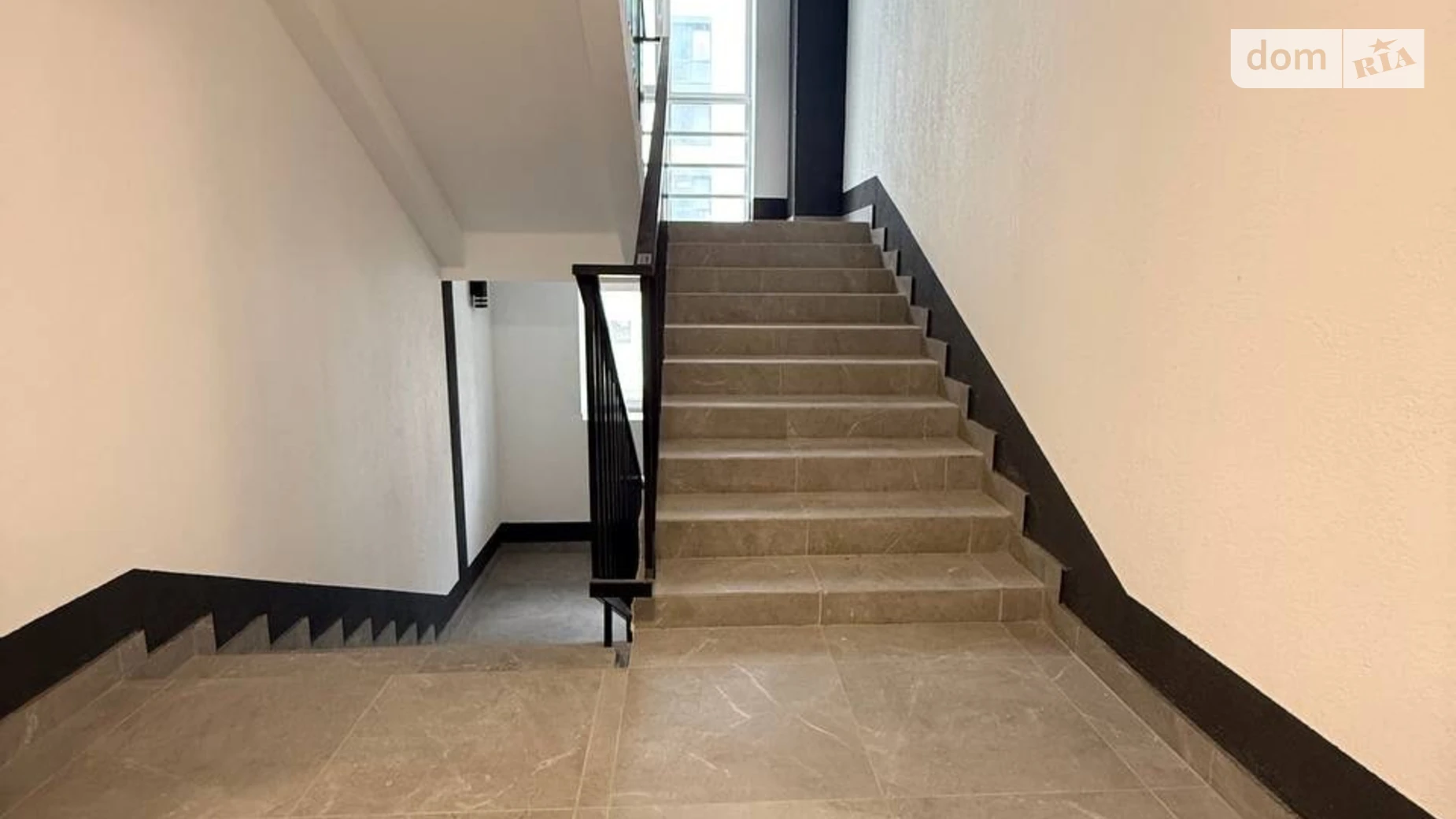 Продается 1-комнатная квартира 47.2 кв. м в Ровно, ул. Галицкого Данилы, 25Г - фото 5