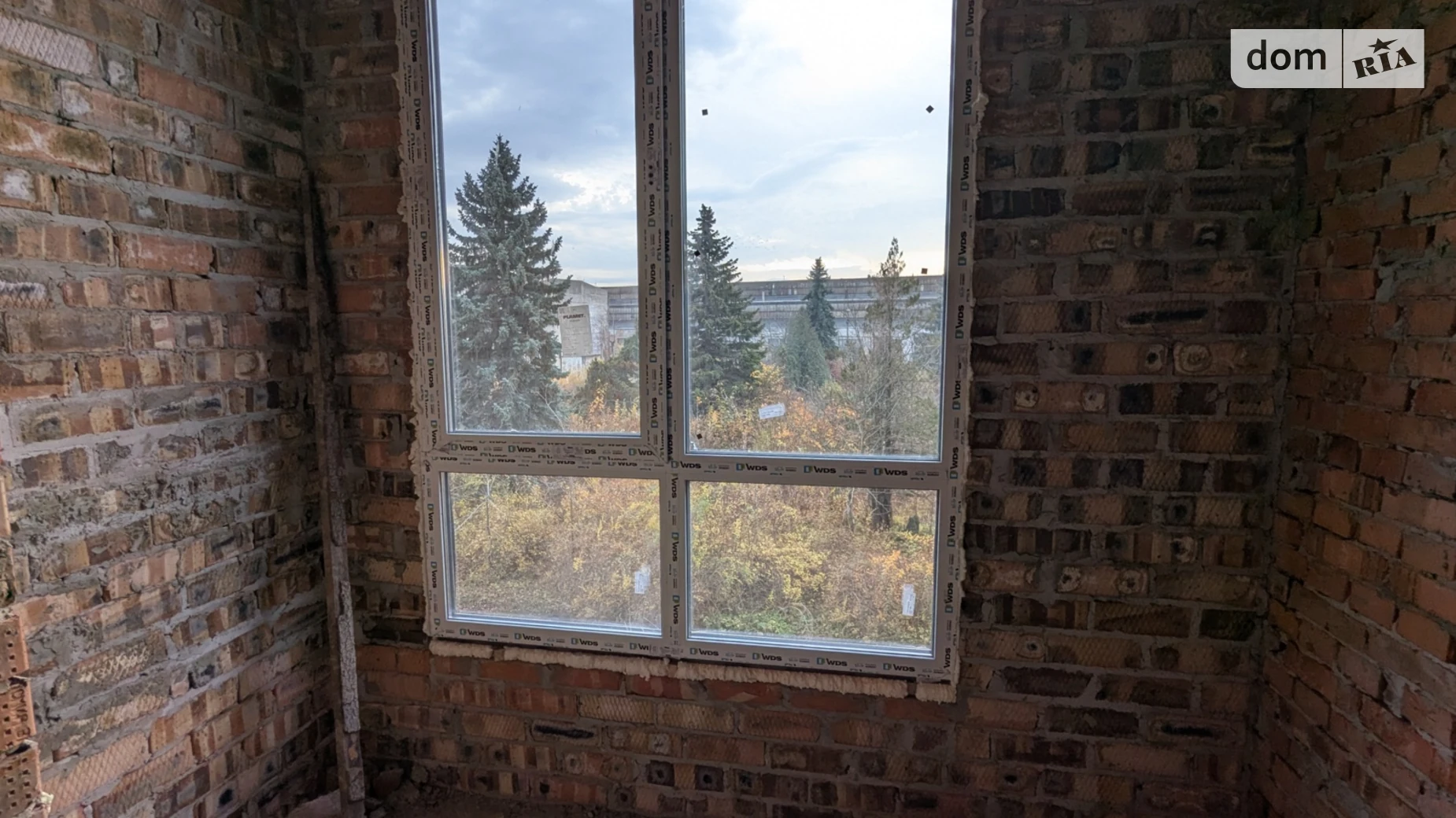 Продается 1-комнатная квартира 38 кв. м в Ивано-Франковске, ул. Хриплинская, 11Е - фото 5