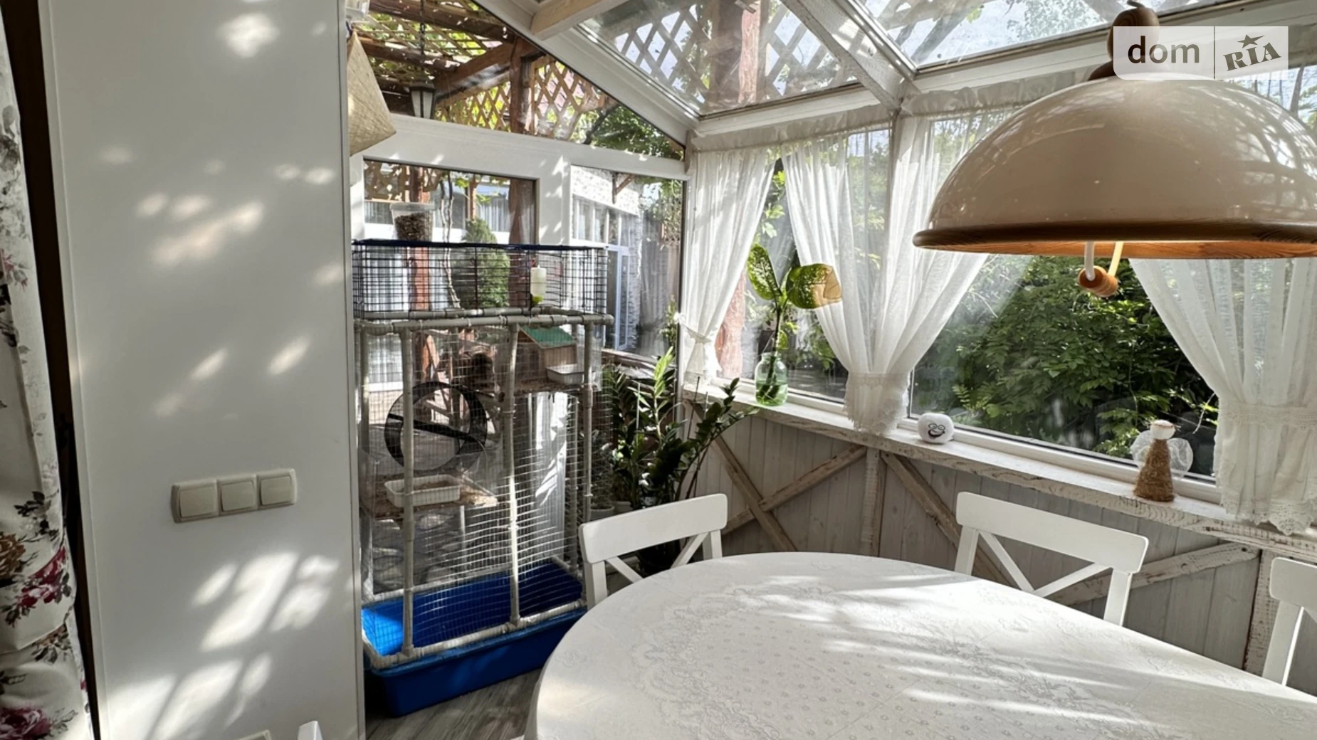 Продается дом на 3 этажа 250 кв. м с балконом, цена: 270000 $ - фото 5